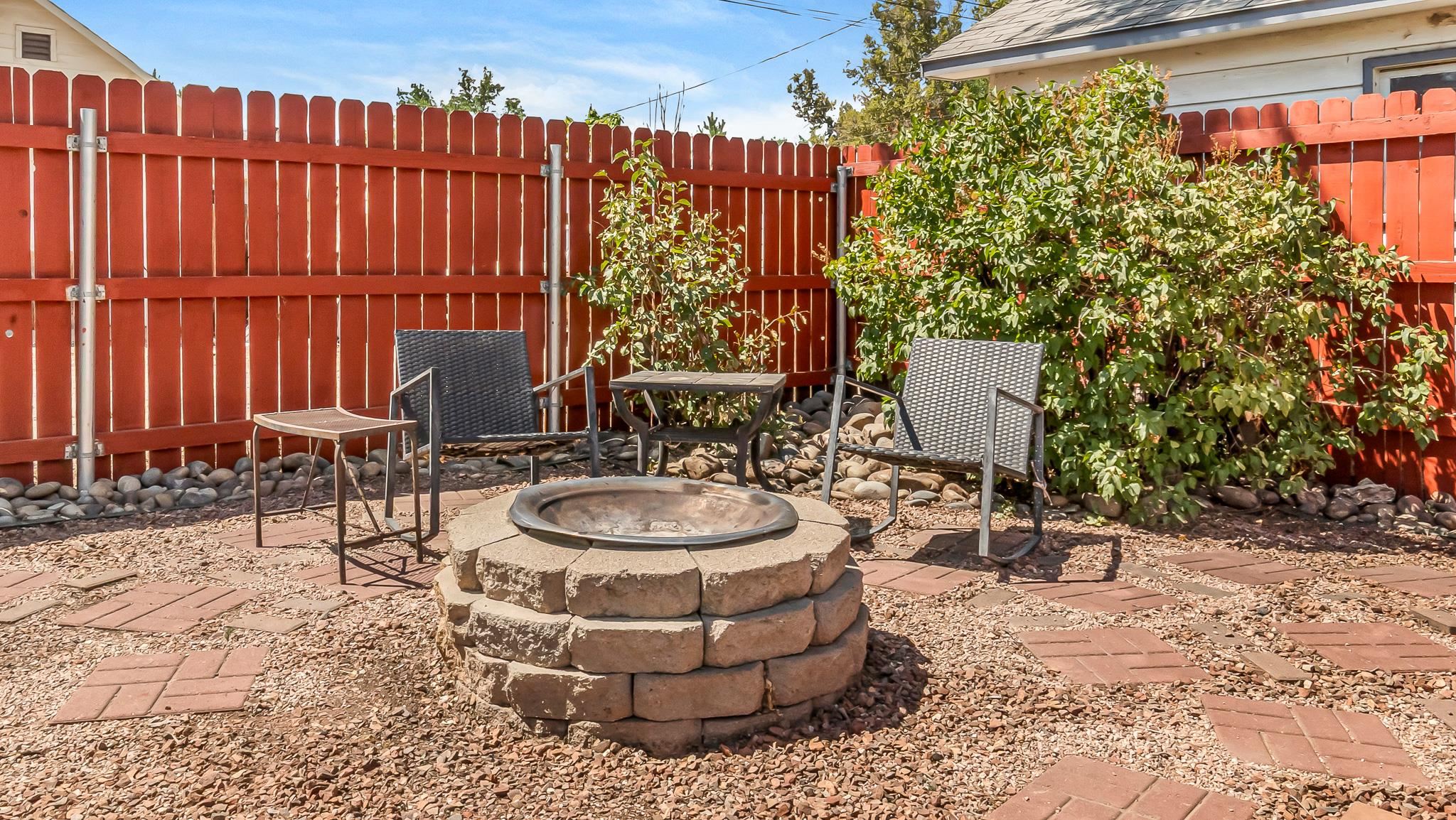 1315 Walnut Avenue Property Photo 20