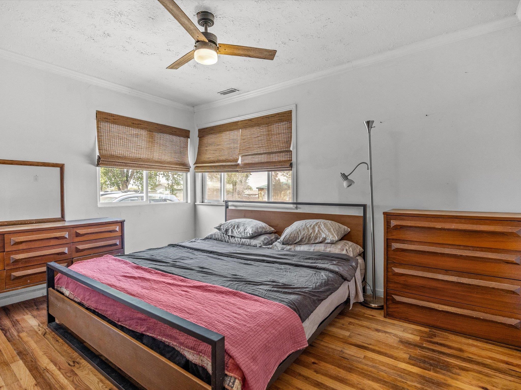2977 Meeker Street Property Photo 8