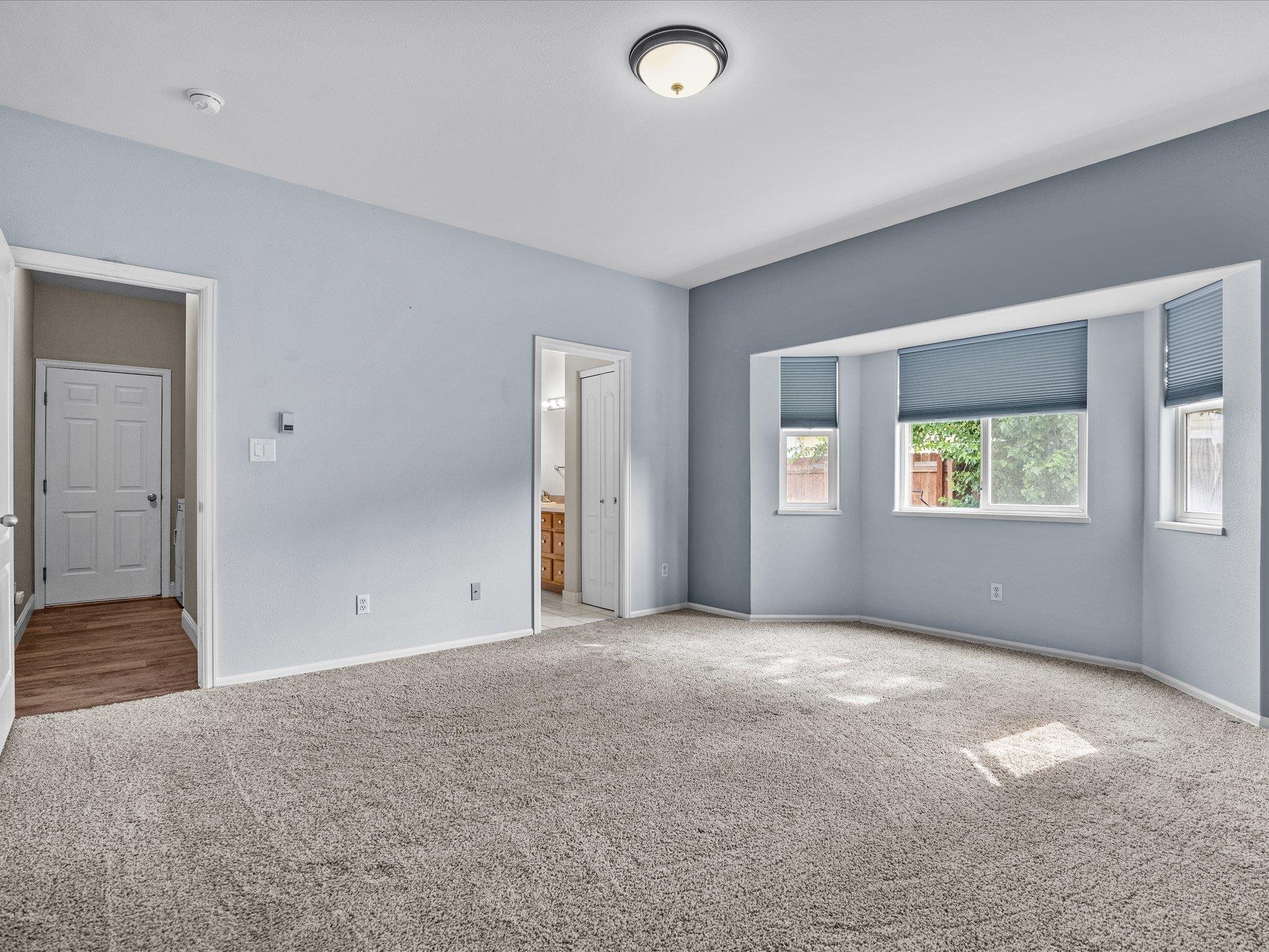 2563 Trails End Court Property Photo 18