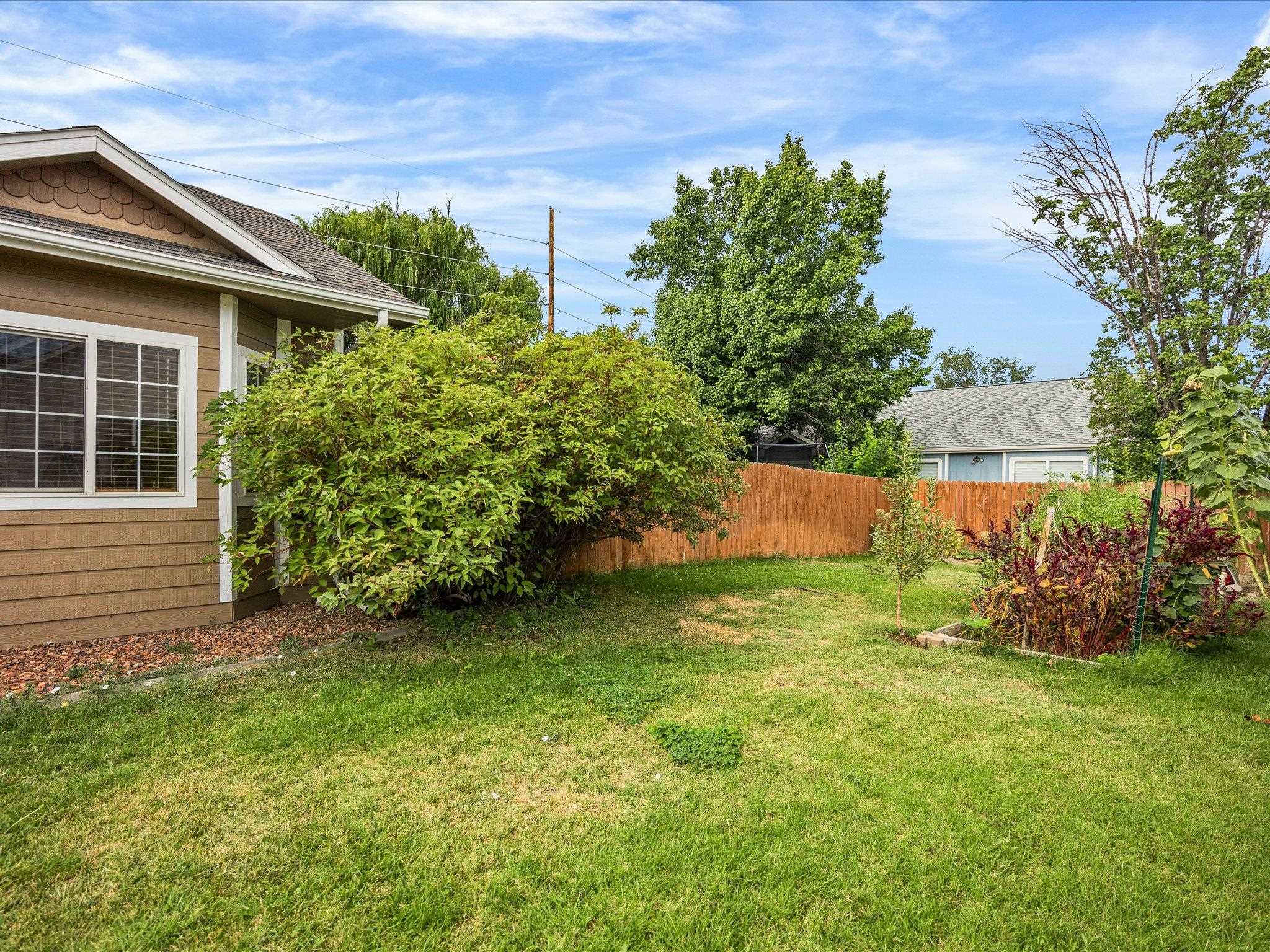 2563 Trails End Court Property Photo 35
