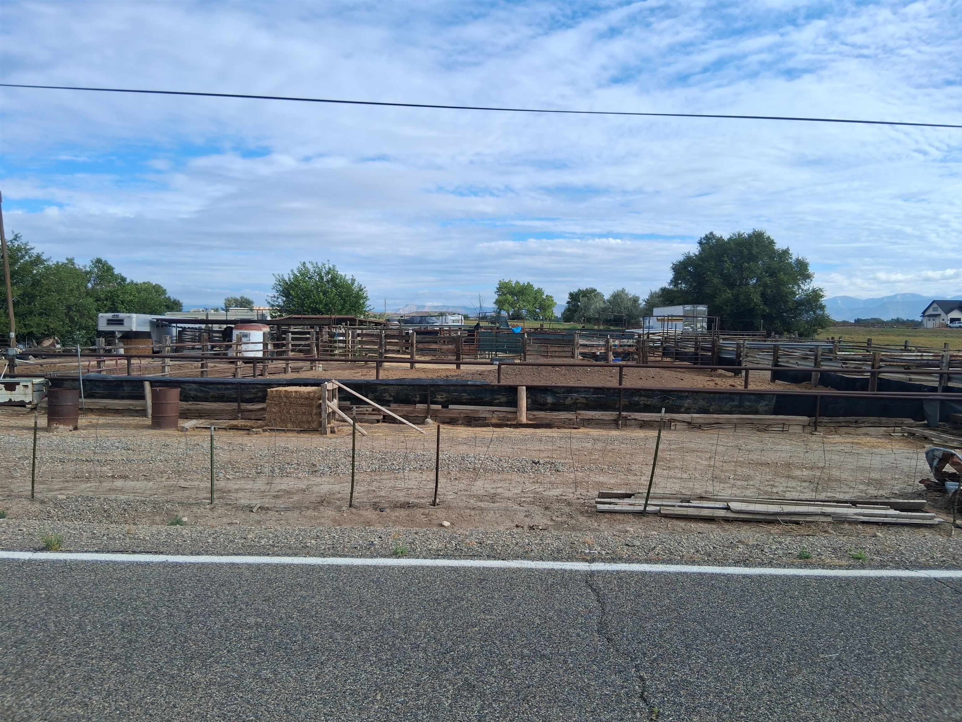 1682 M Road Property Photo 1