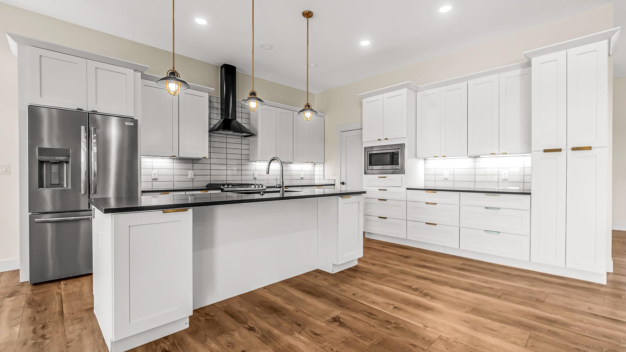 492 Spoon Court Property Photo 15