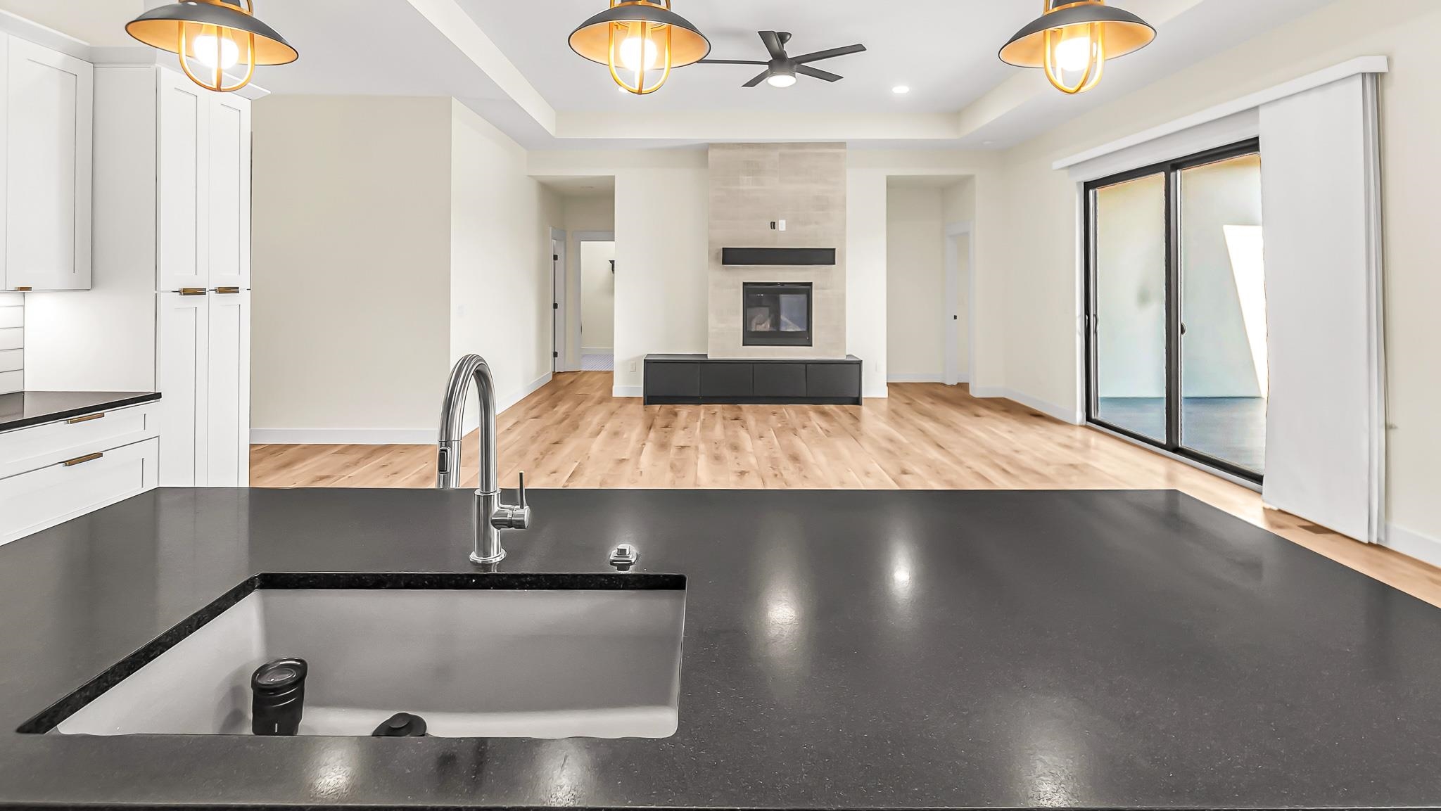 492 Spoon Court Property Photo 17
