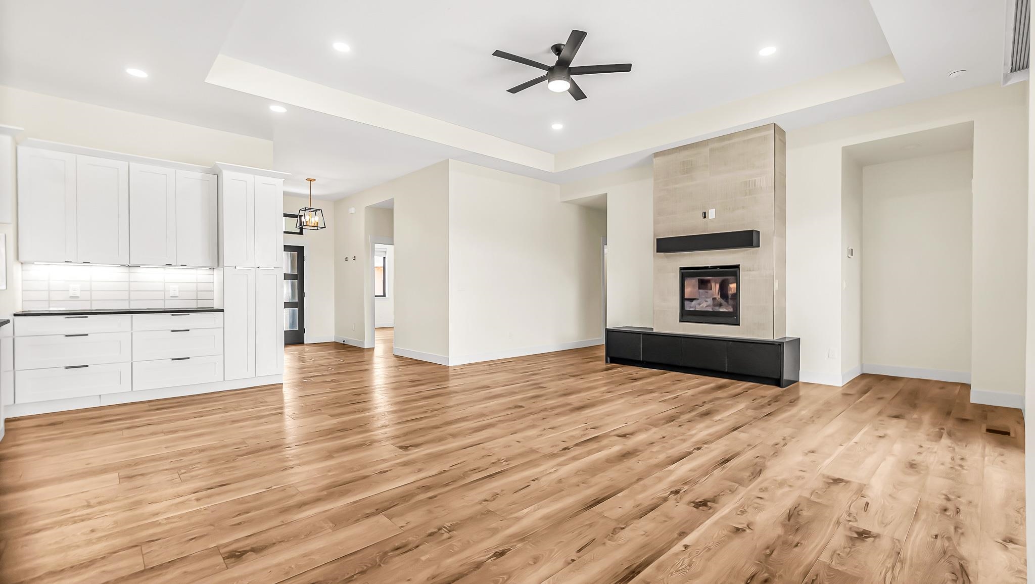 492 Spoon Court Property Photo 23