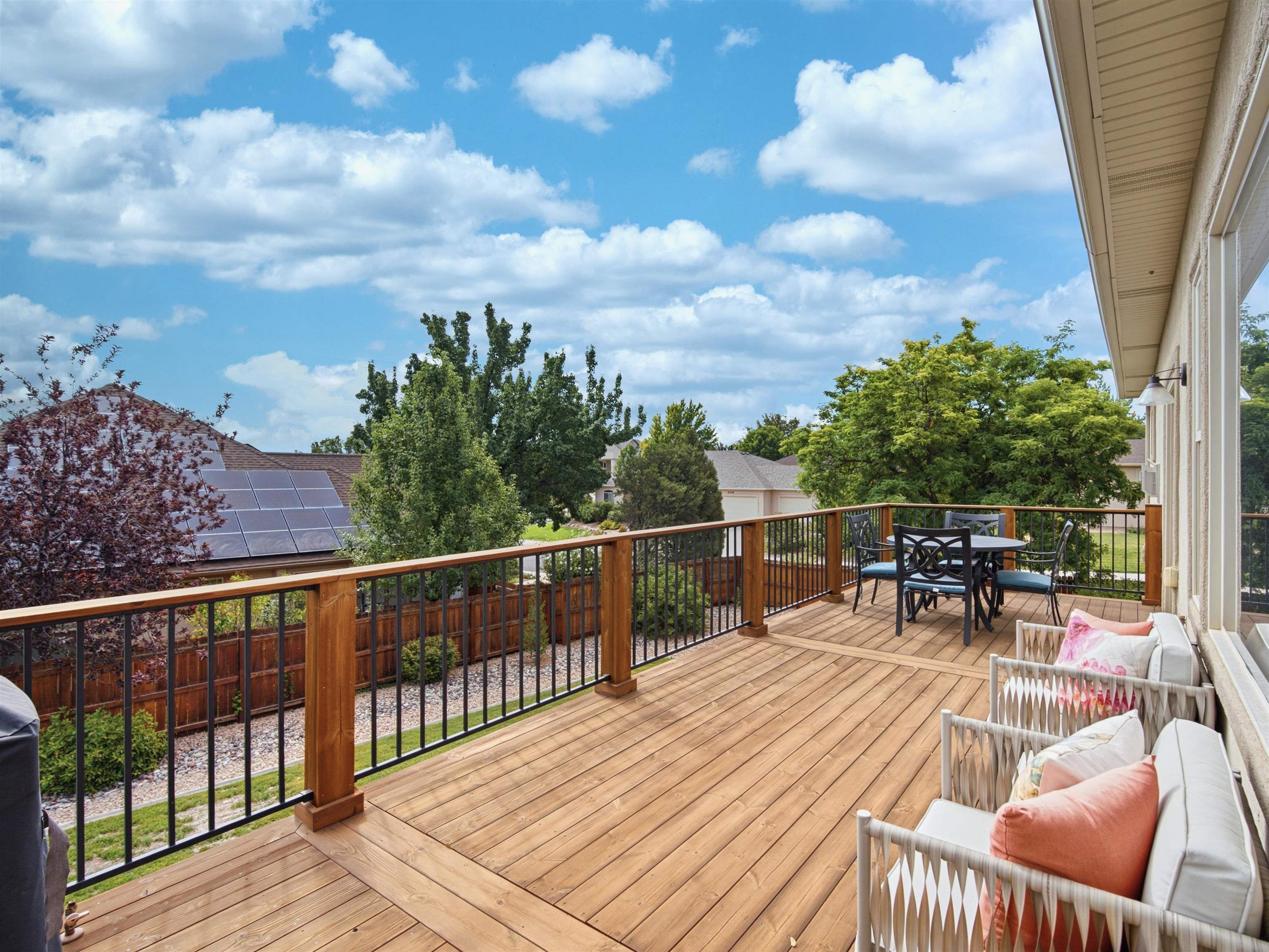 690 Tranquil Trail Property Photo 35