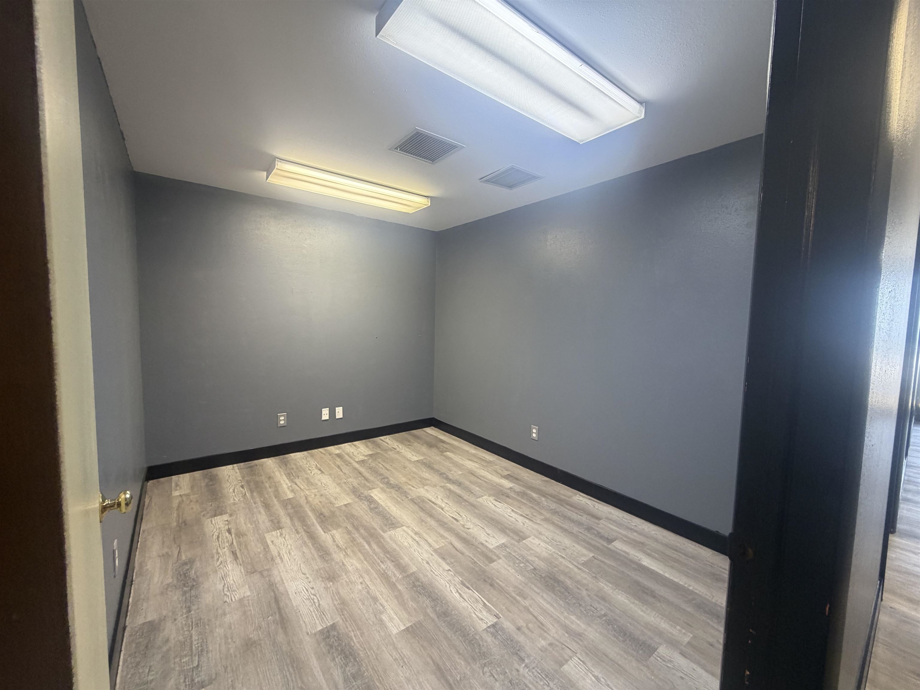 554 25 Road Property Photo 8