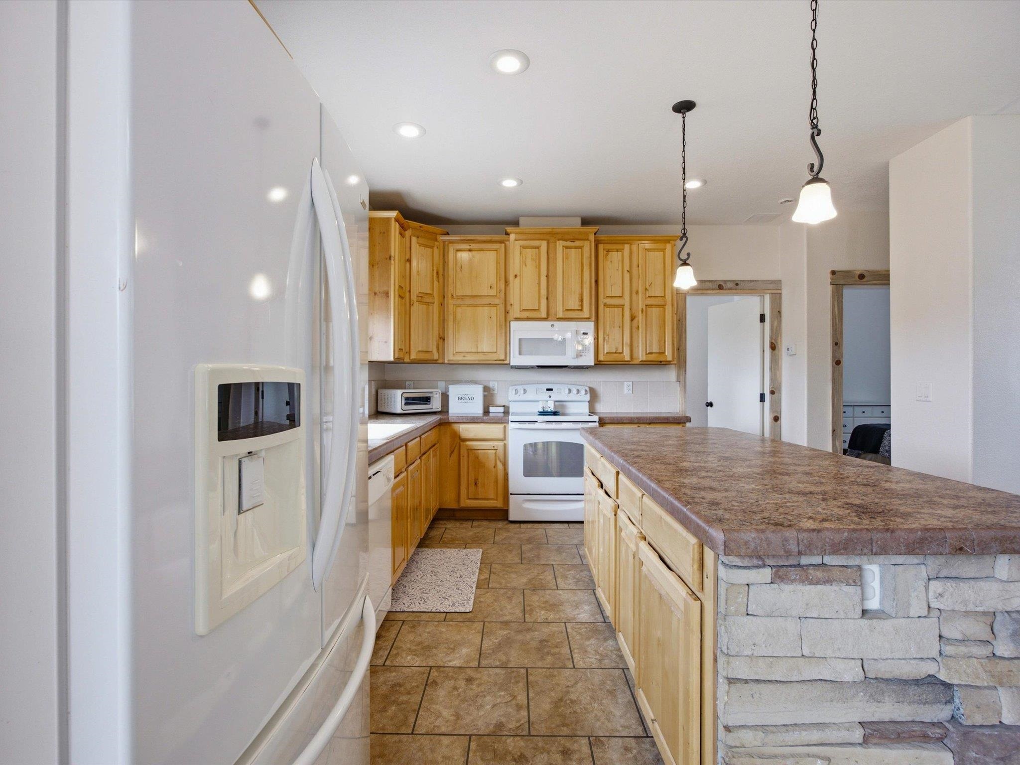 1557 I Road Property Photo 7