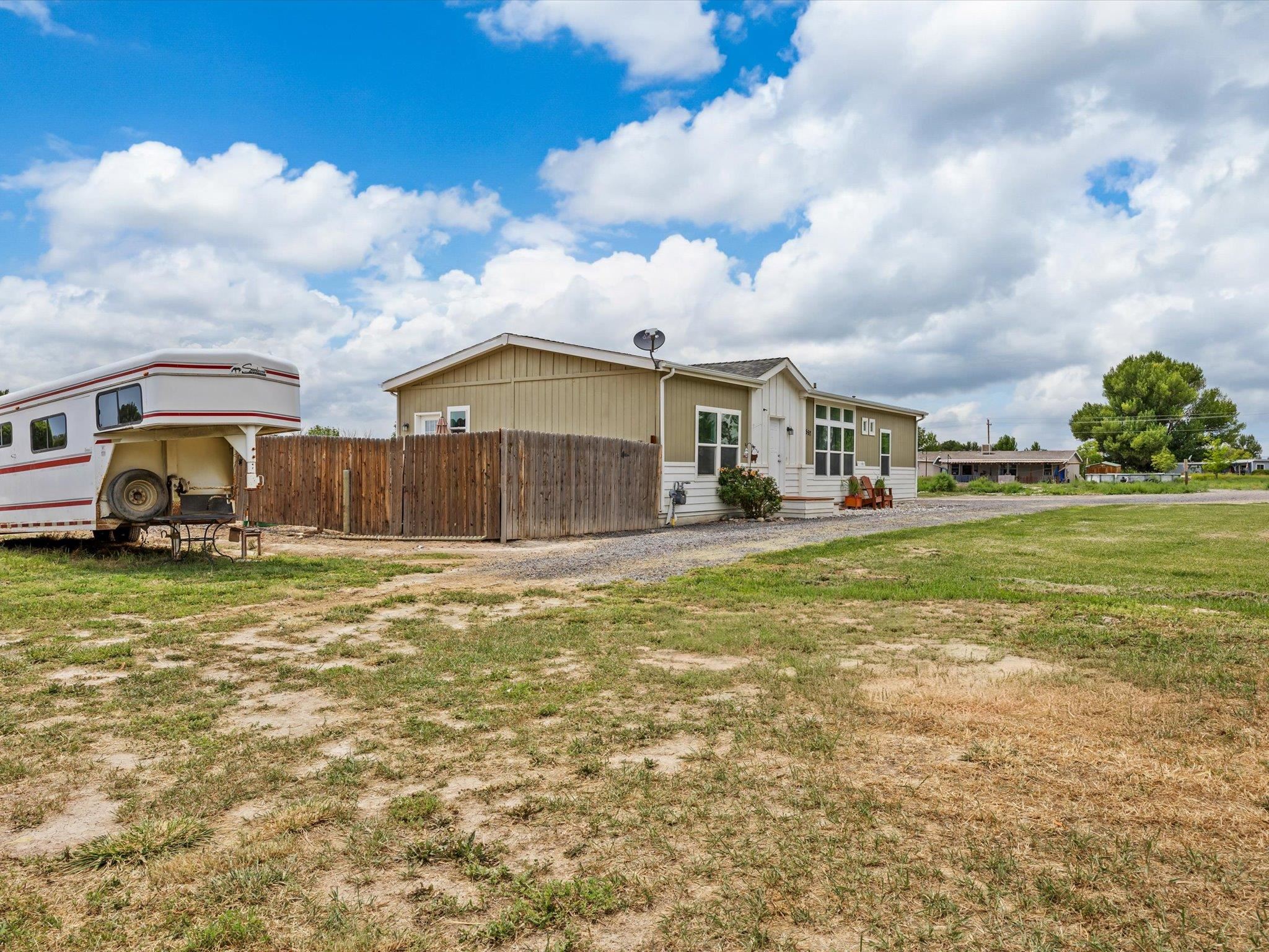 1557 I Road Property Photo 29