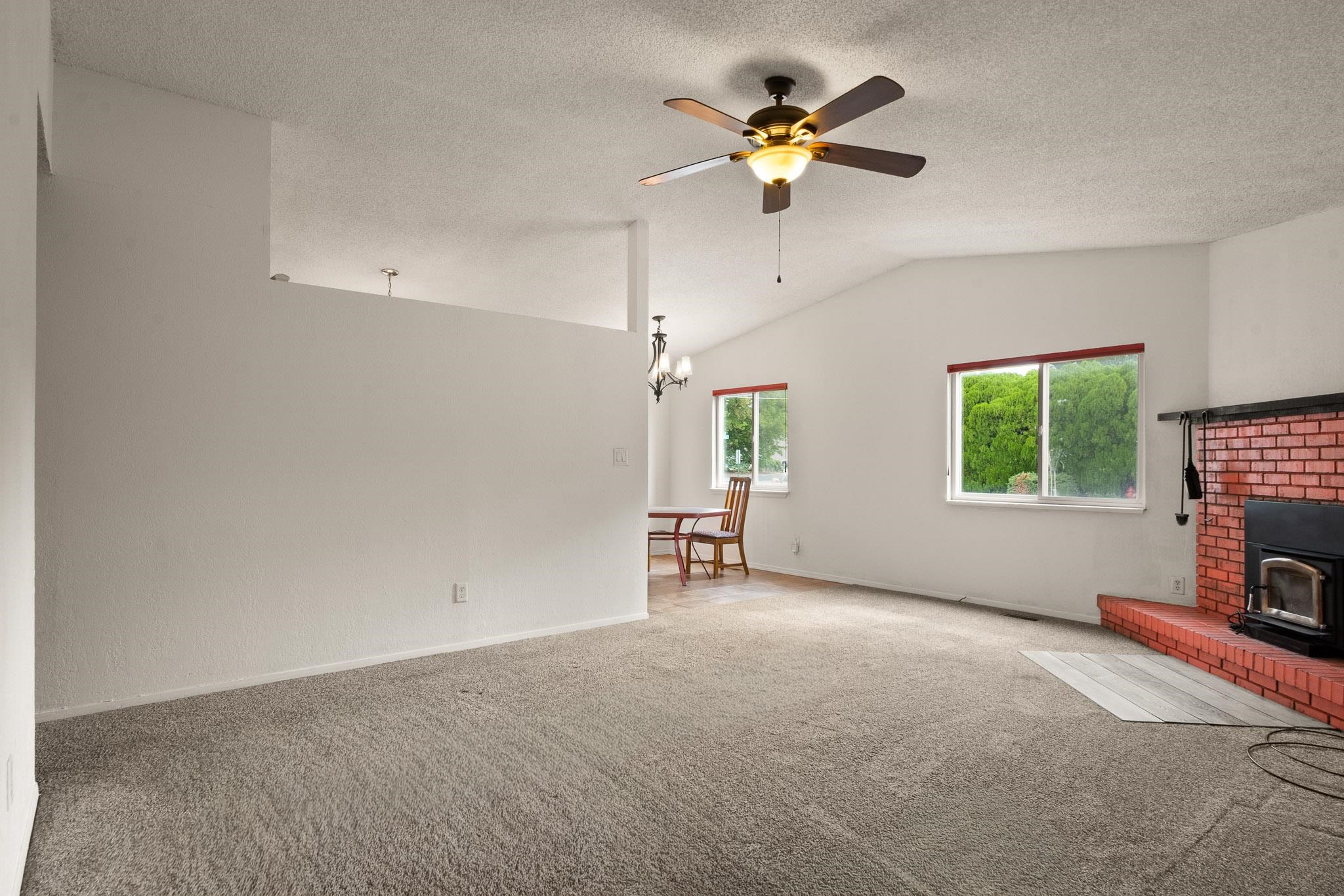621 32 Road Property Photo 5