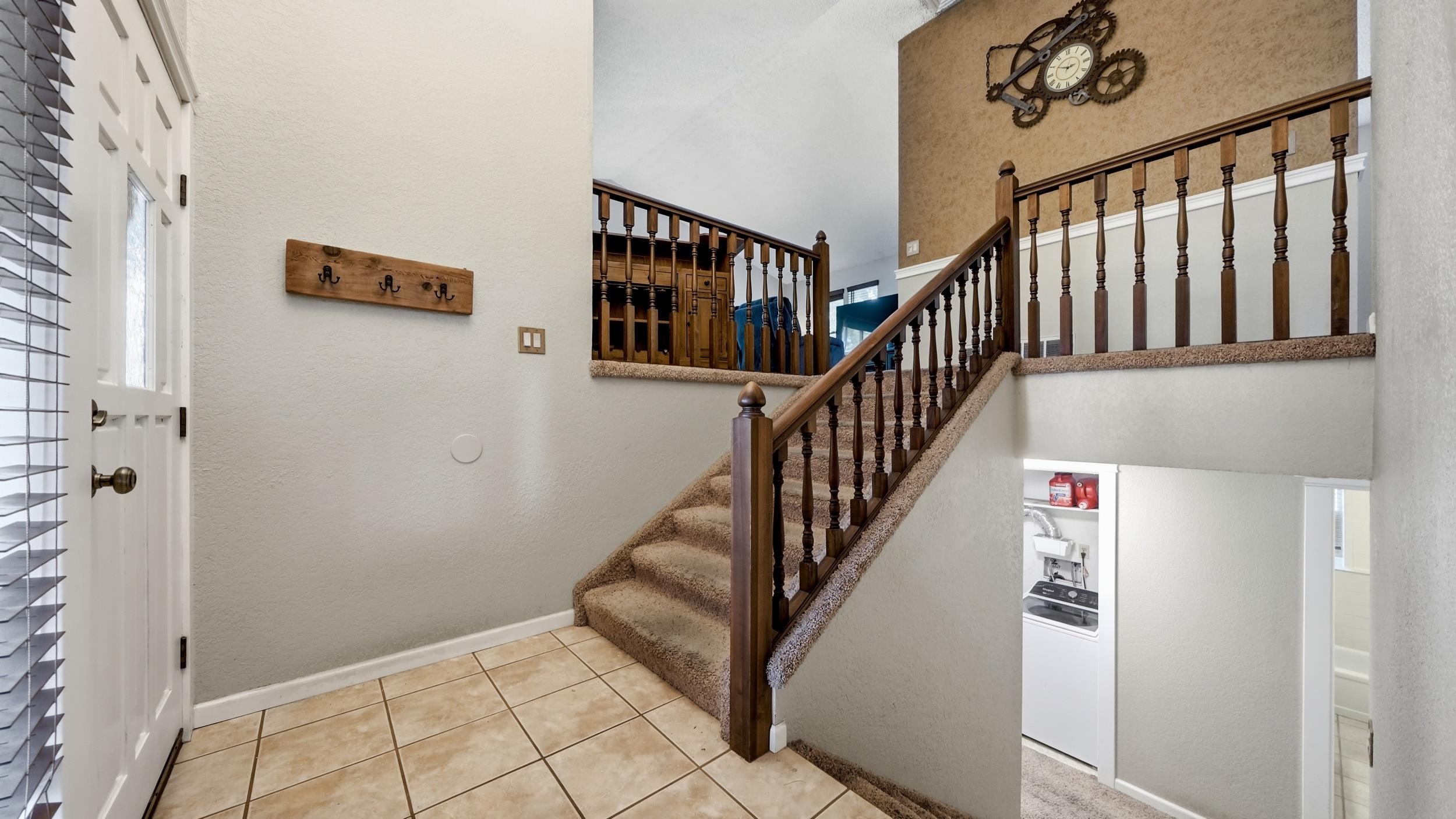 2902 Violet Place Property Photo 6