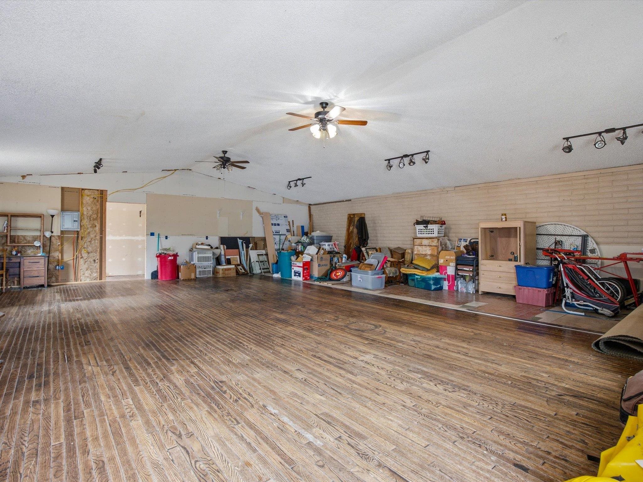 11055 Highway 65 Property Photo 6