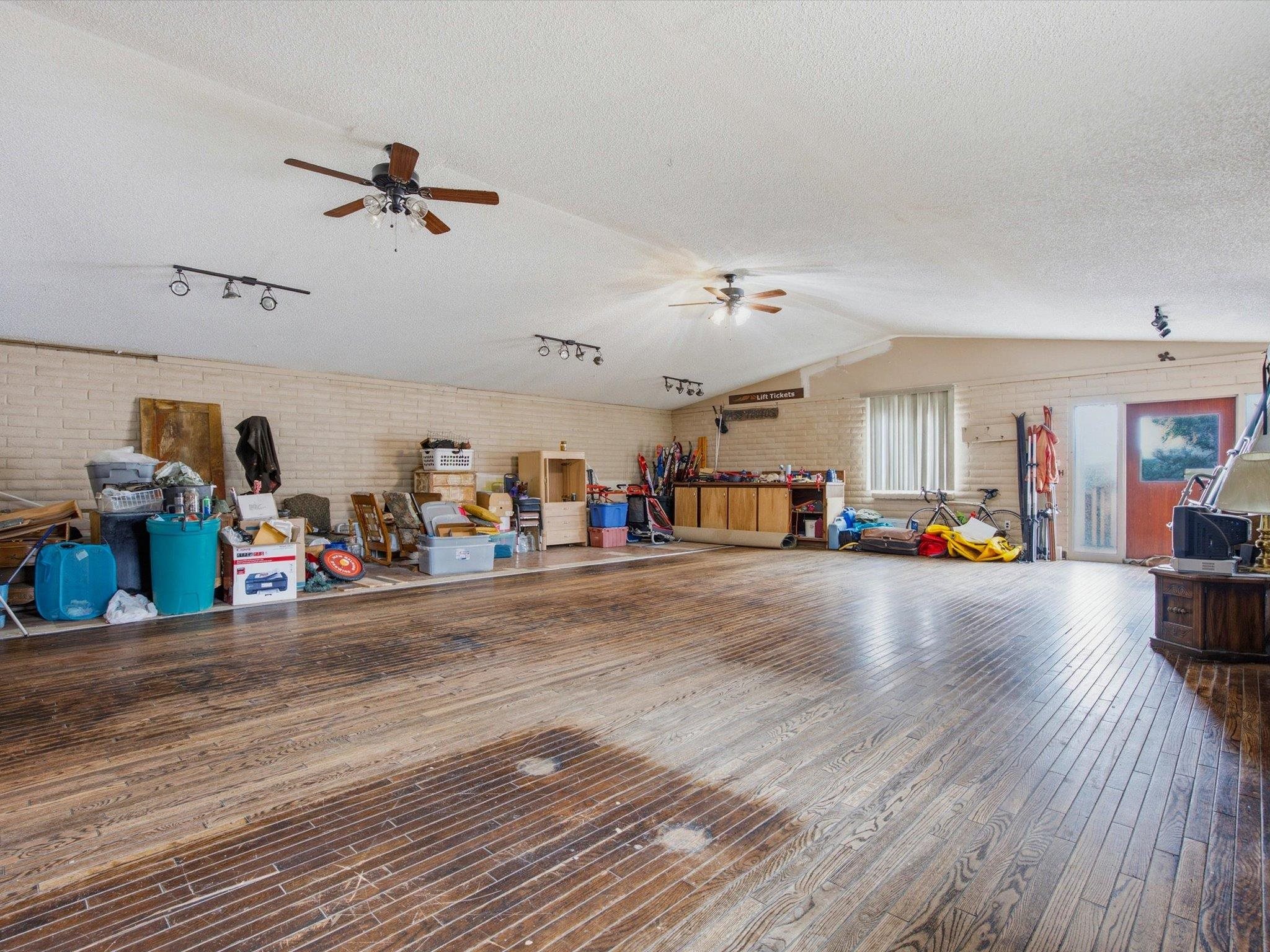11055 Highway 65 Property Photo 9