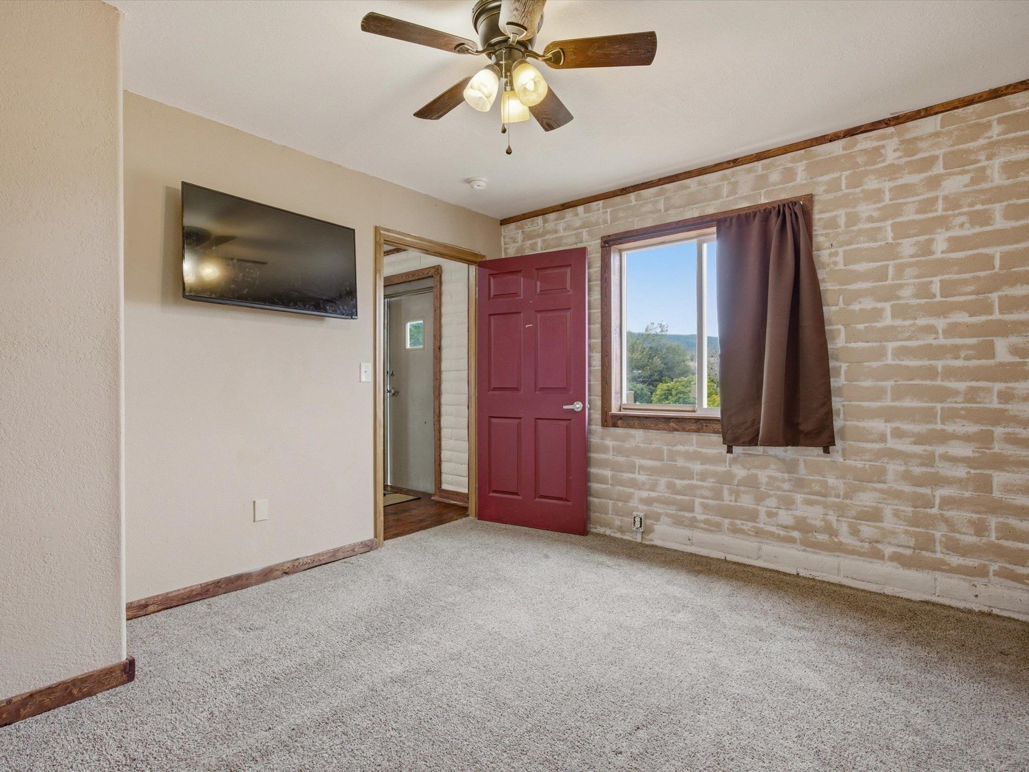 11055 Highway 65 Property Photo 21
