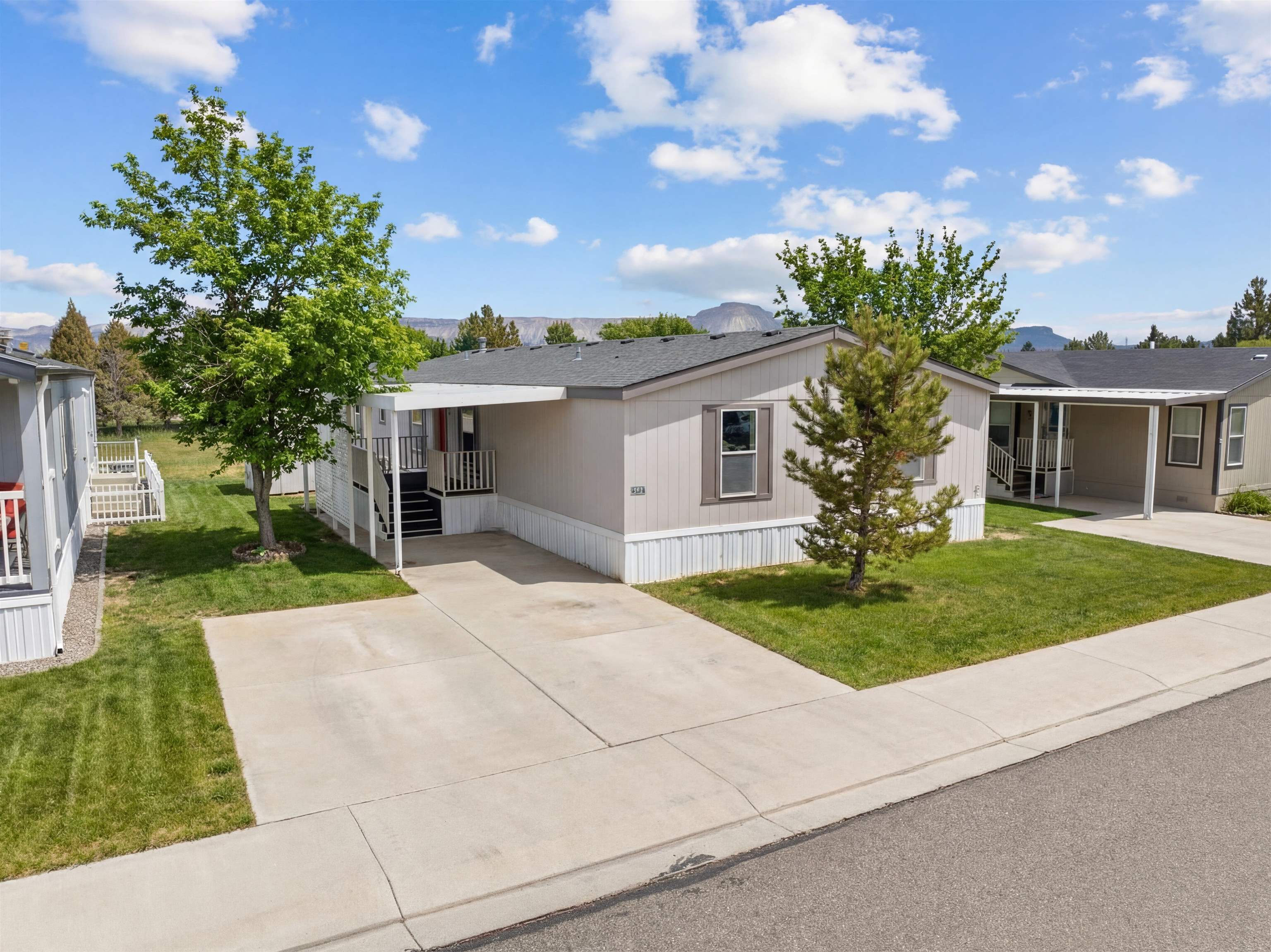 435 32 Road Property Photo 1