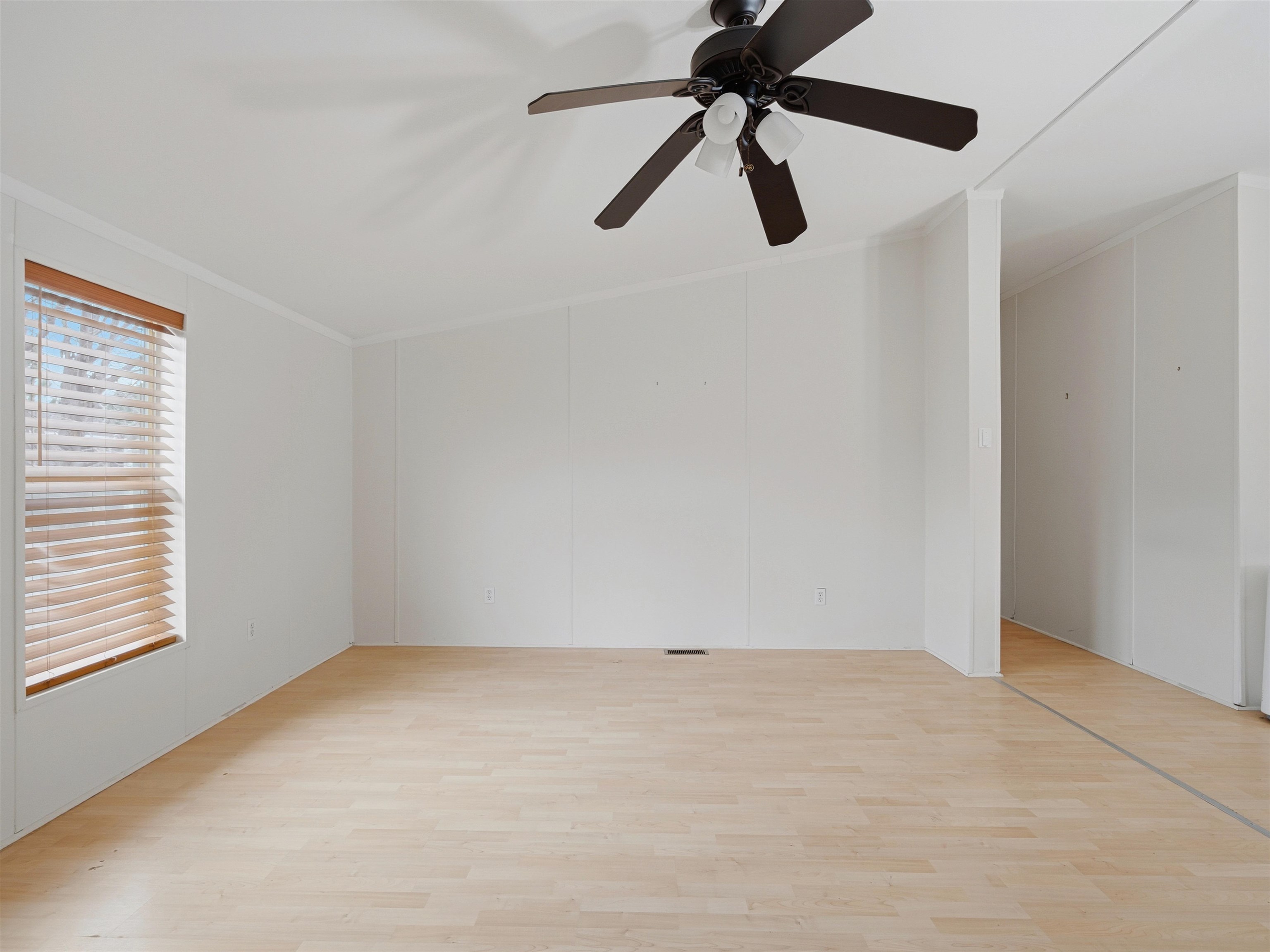 435 32 Road Property Photo 7