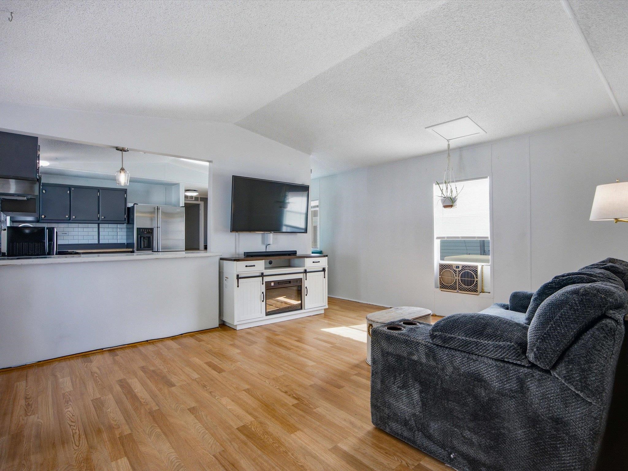 424 32 Road Property Photo 3