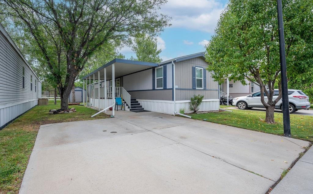 435 32 Road Property Photo 1