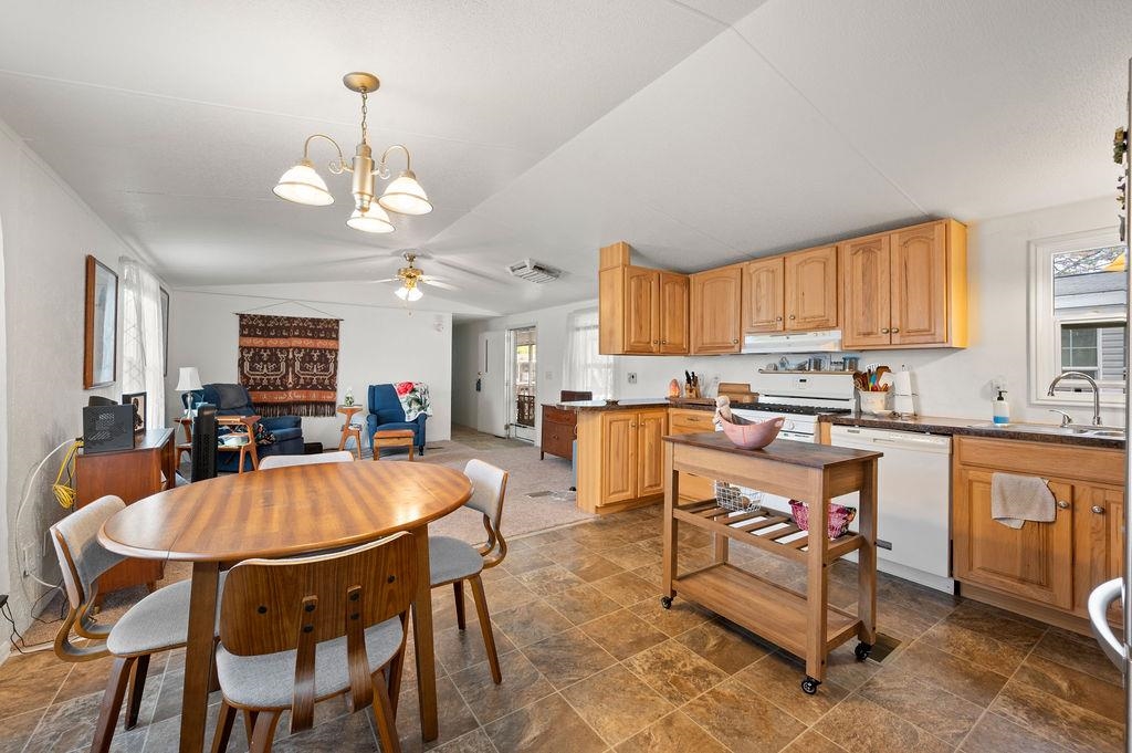 435 32 Road Property Photo 16
