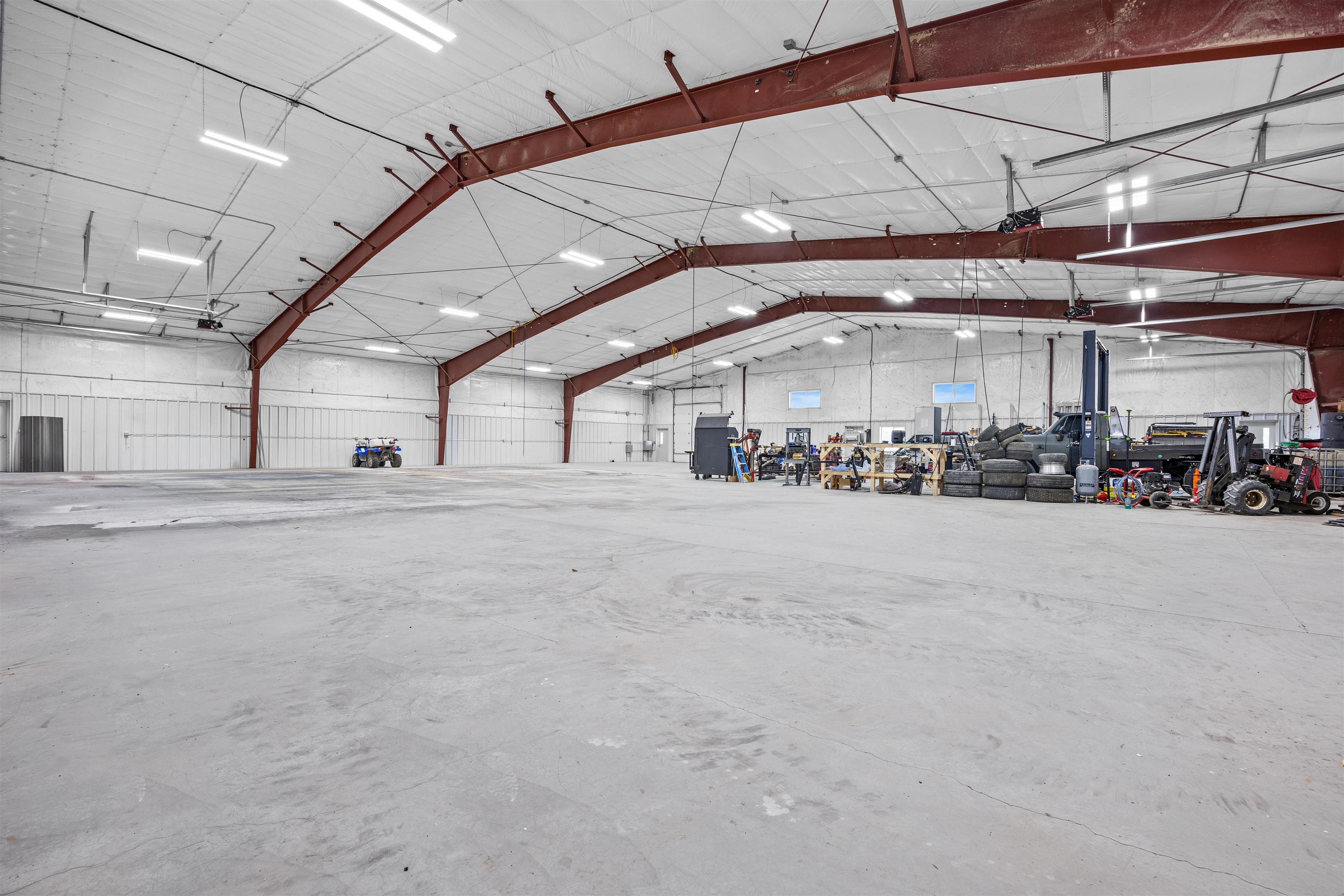 7190 1900 Road Property Photo 6
