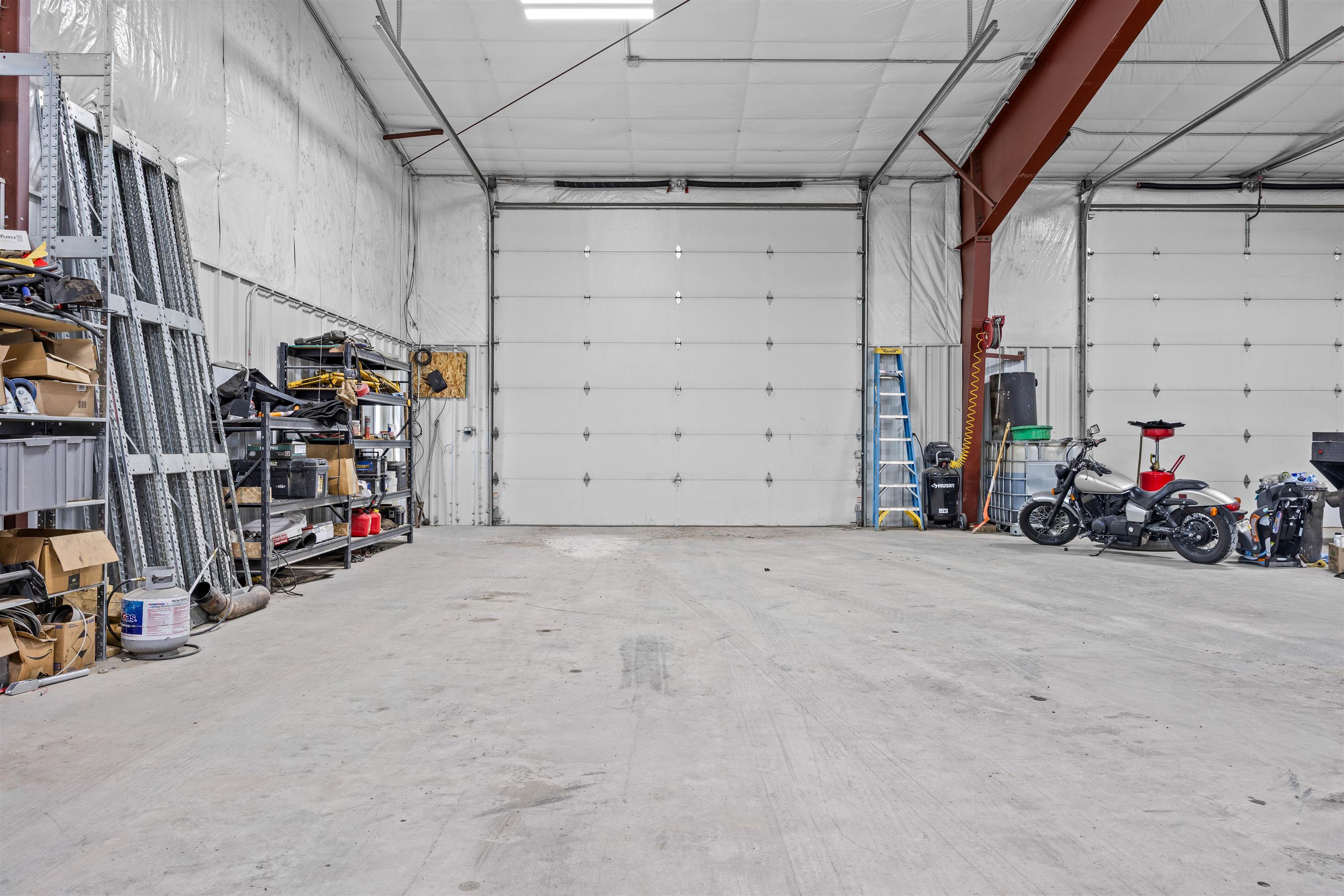 7190 1900 Road Property Photo 9