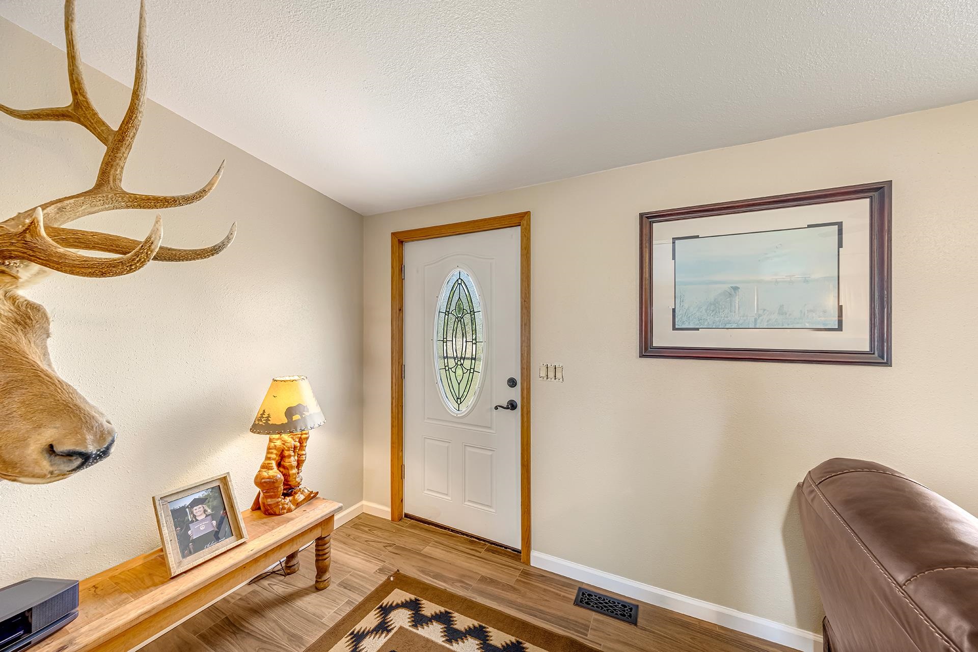889 R Road Property Photo 6