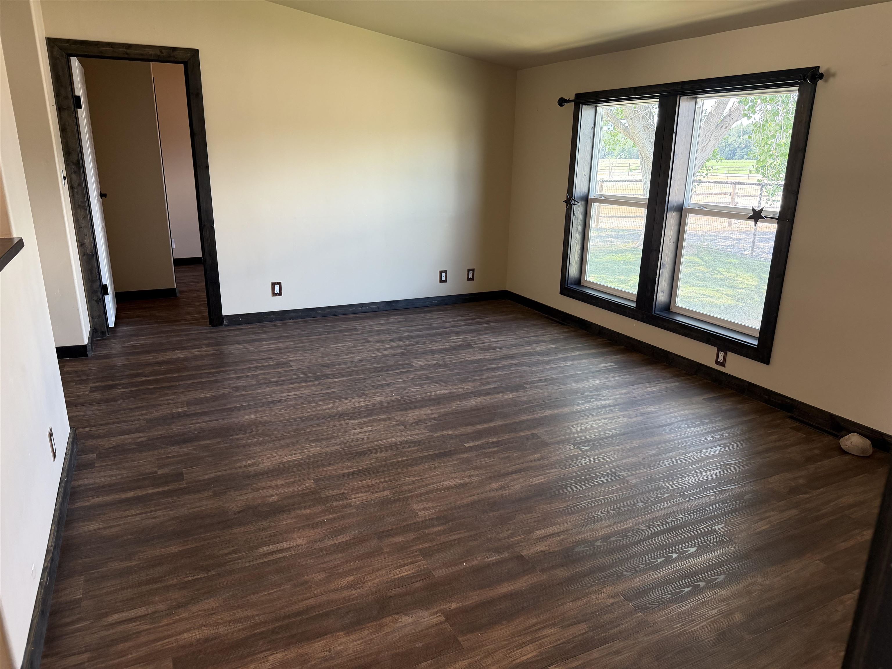 1668 18 Road Property Photo 24