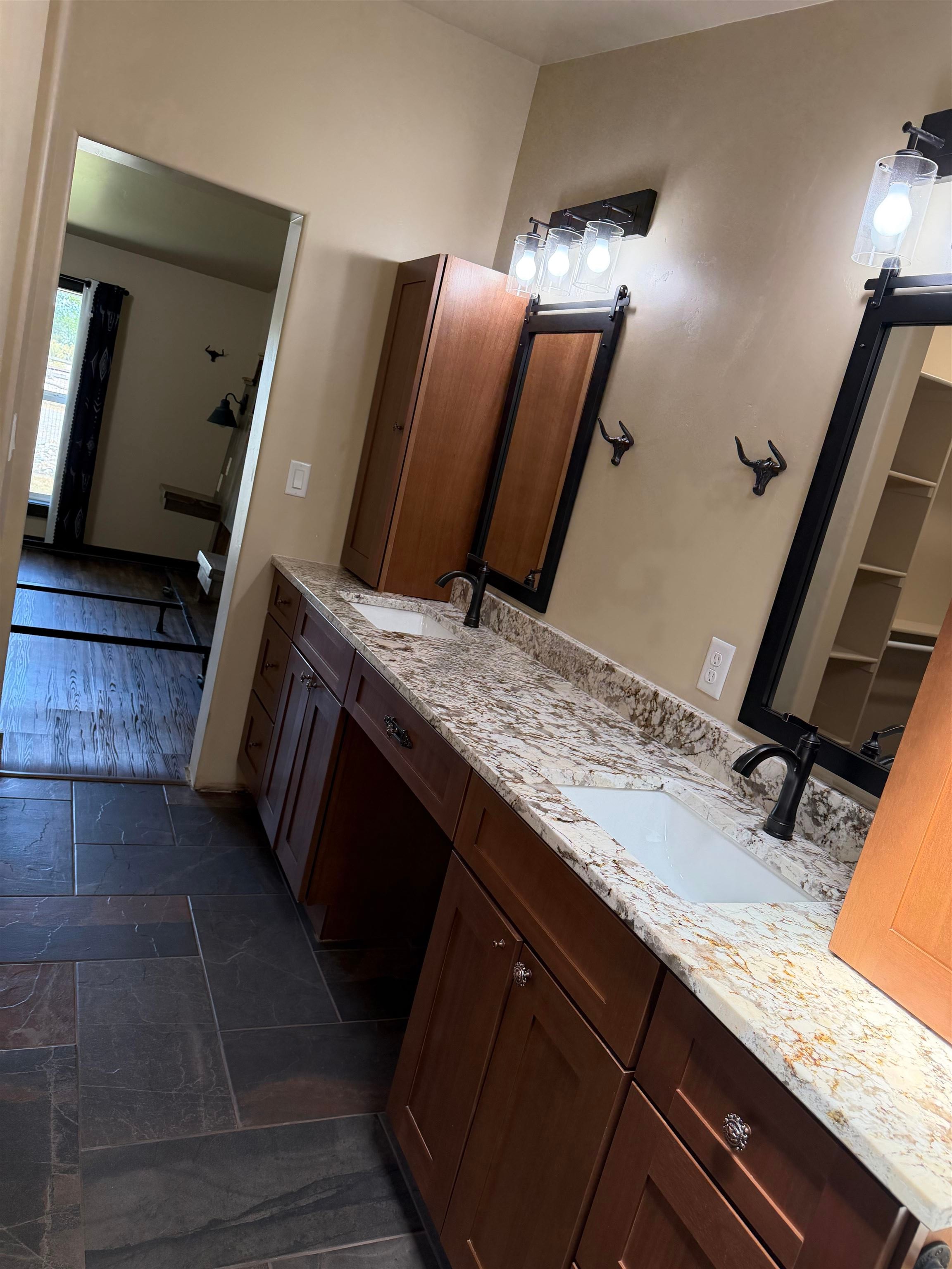 1668 18 Road Property Photo 29