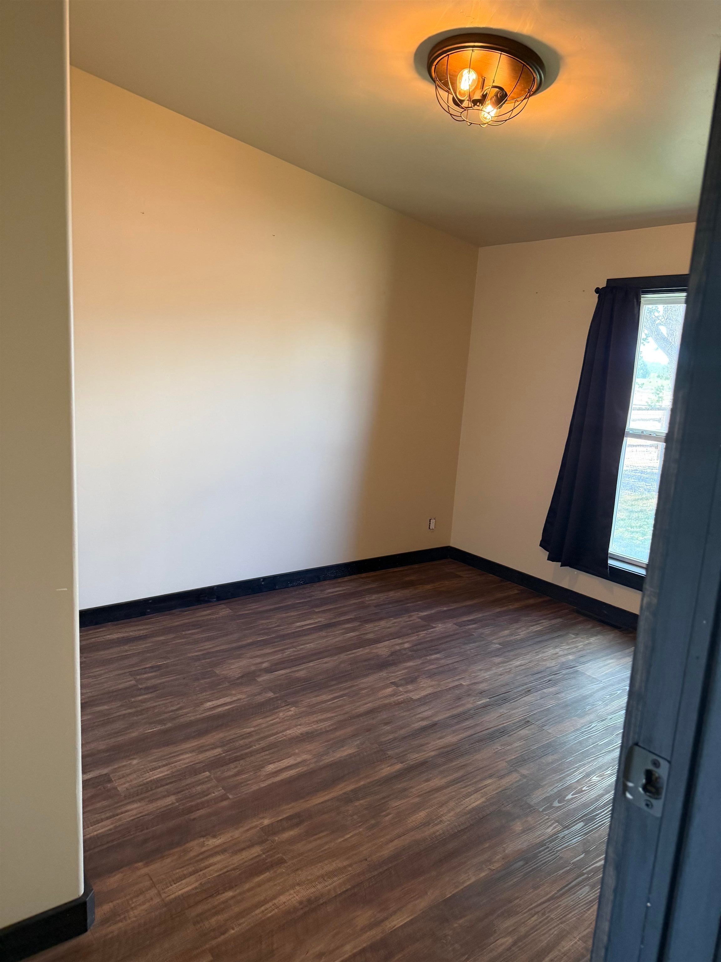 1668 18 Road Property Photo 34