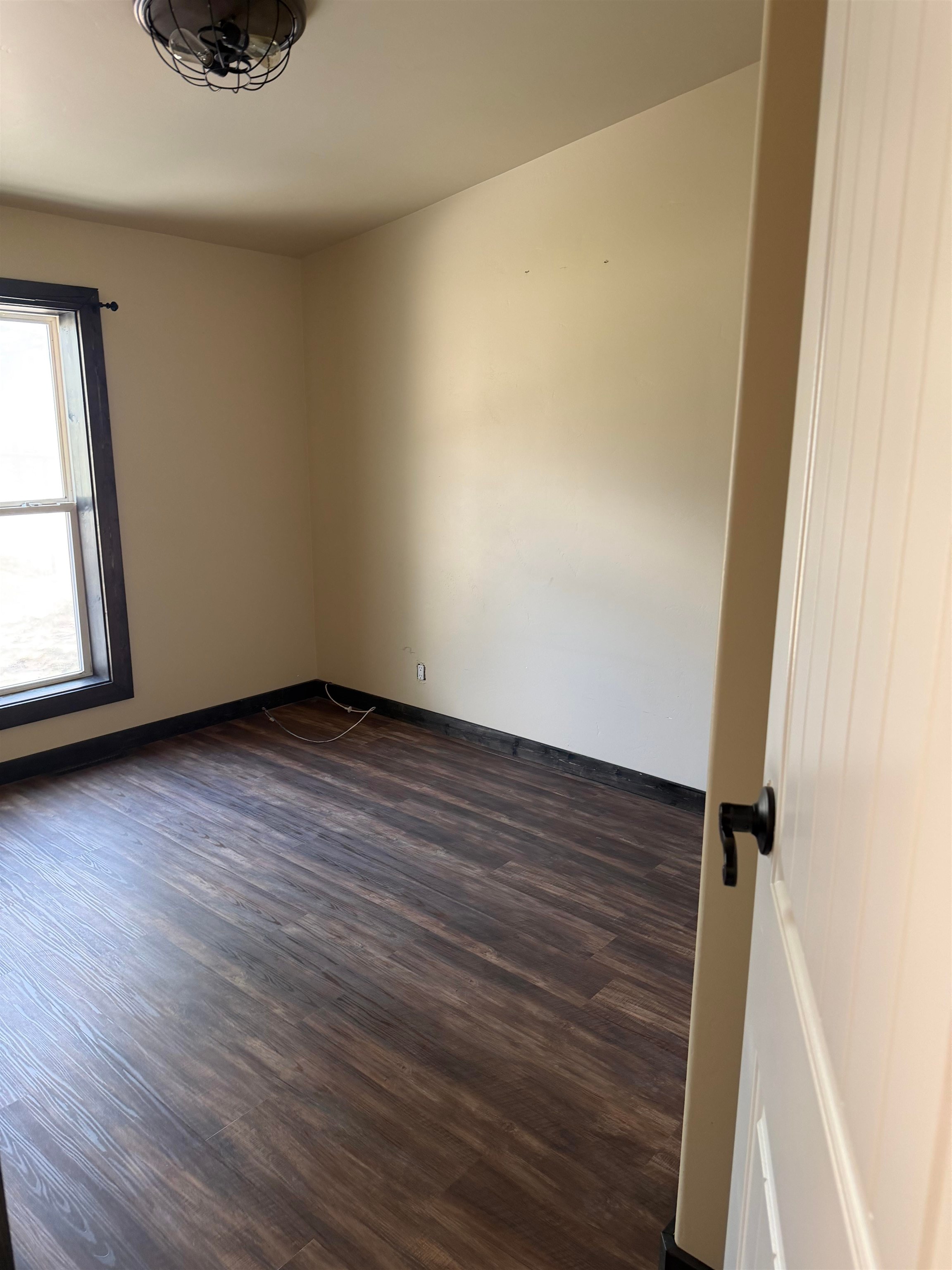 1668 18 Road Property Photo 35