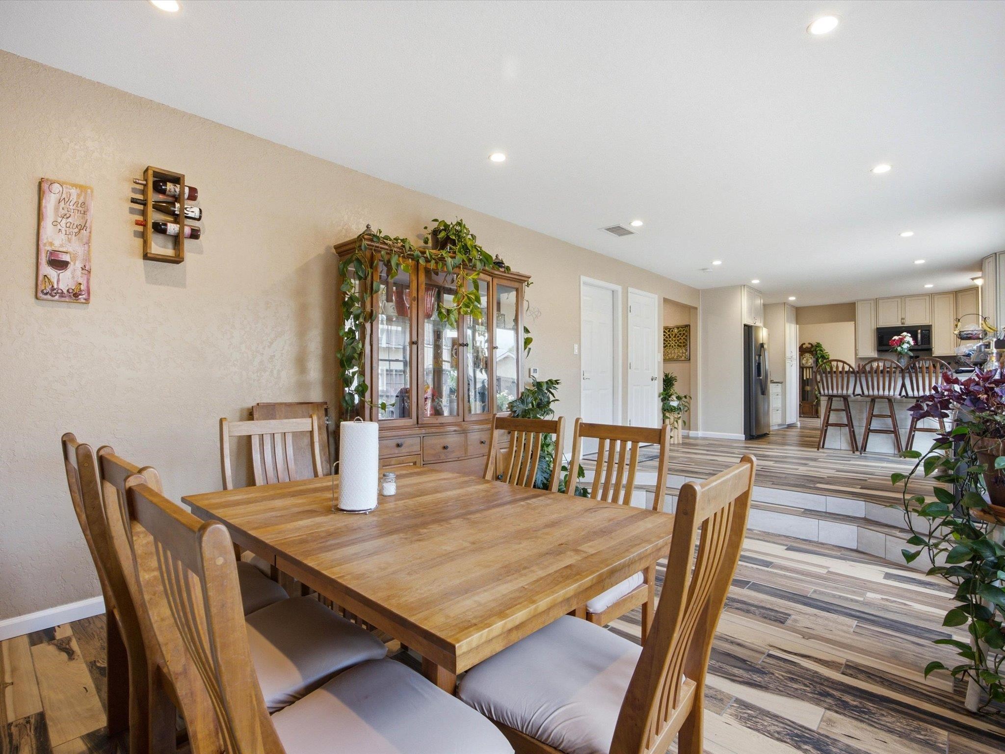 105 Sunset Drive Property Photo 18