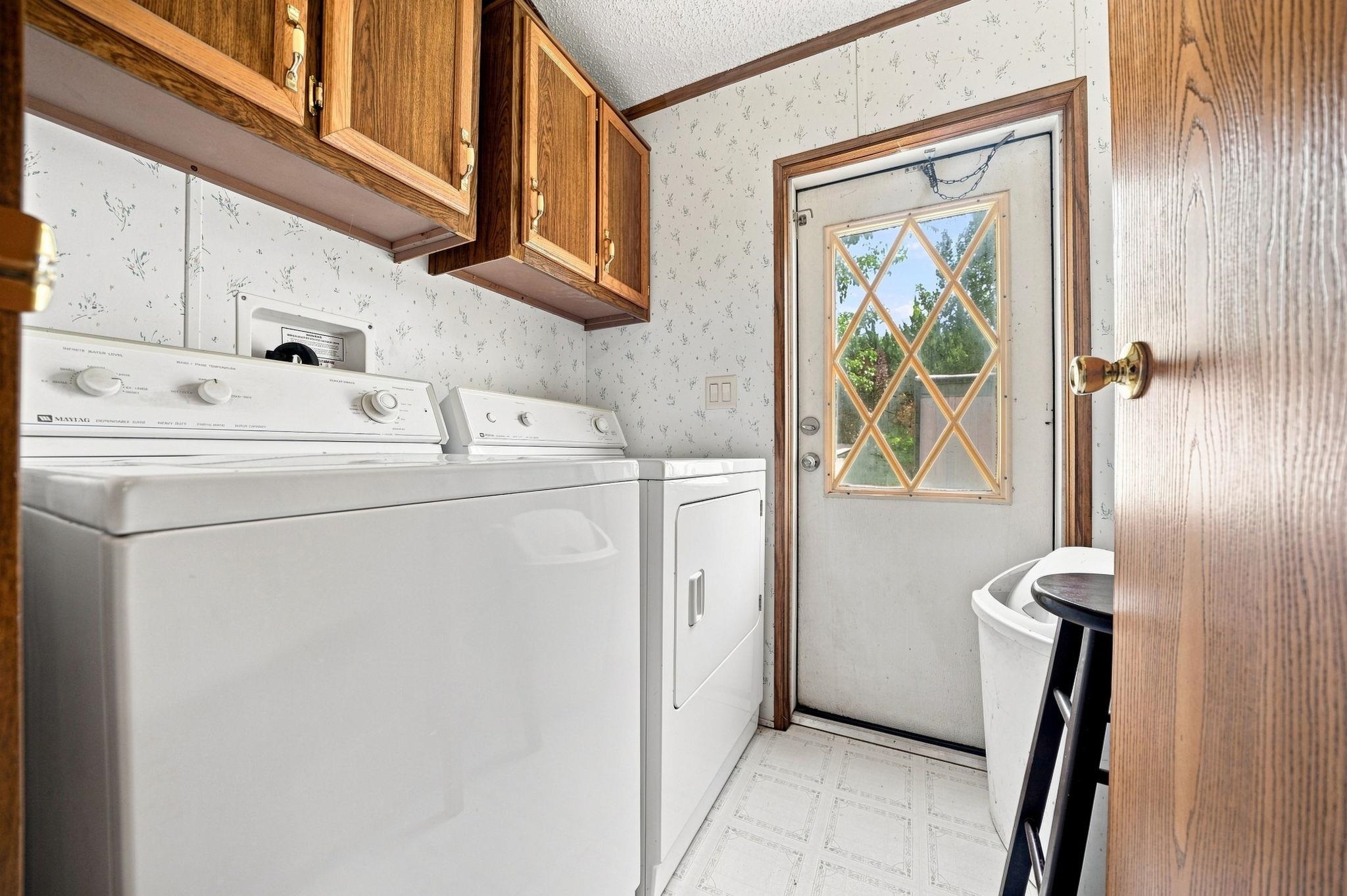585 25 1/2 Road Property Photo 8