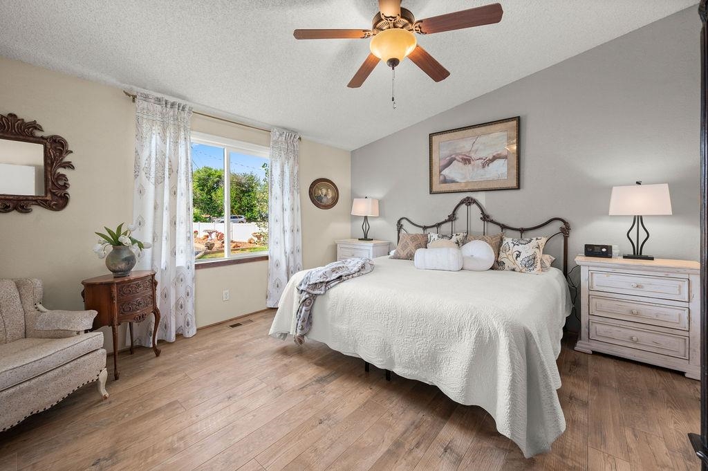 3214 E Road Property Photo 6