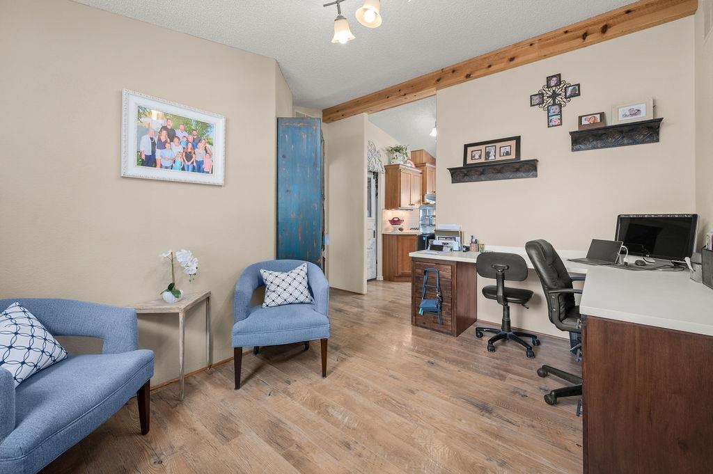 3214 E Road Property Photo 20