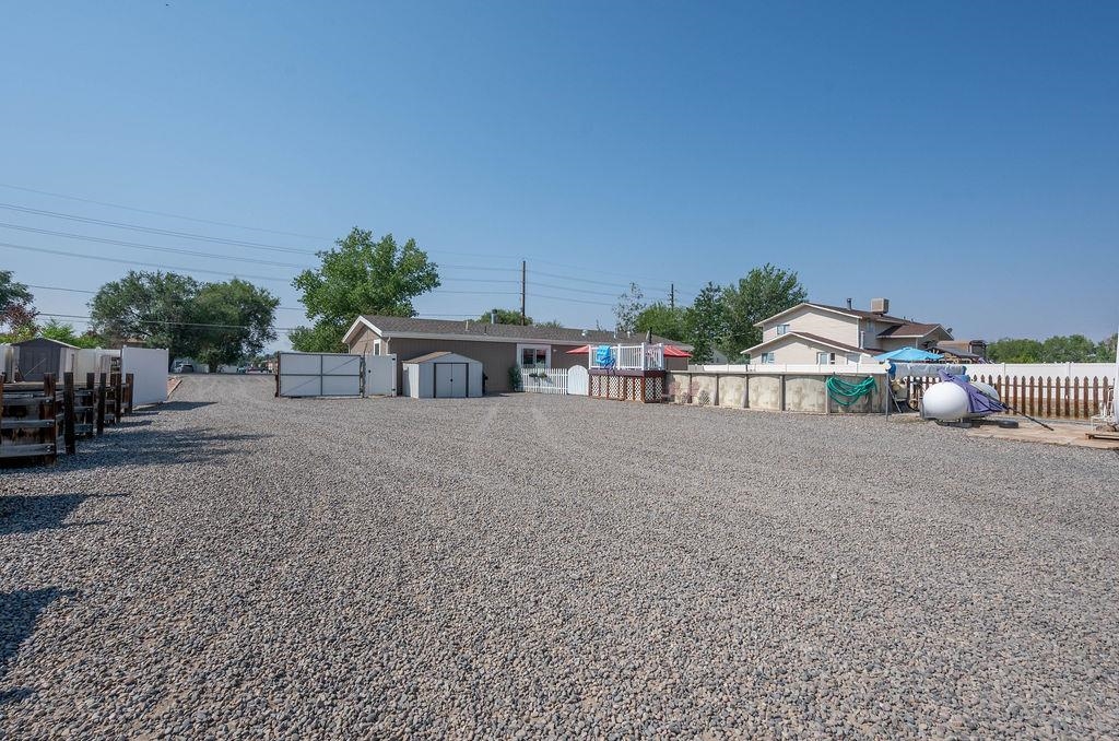 3214 E Road Property Photo 32