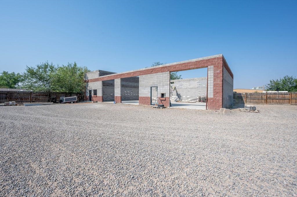 3214 E Road Property Photo 40