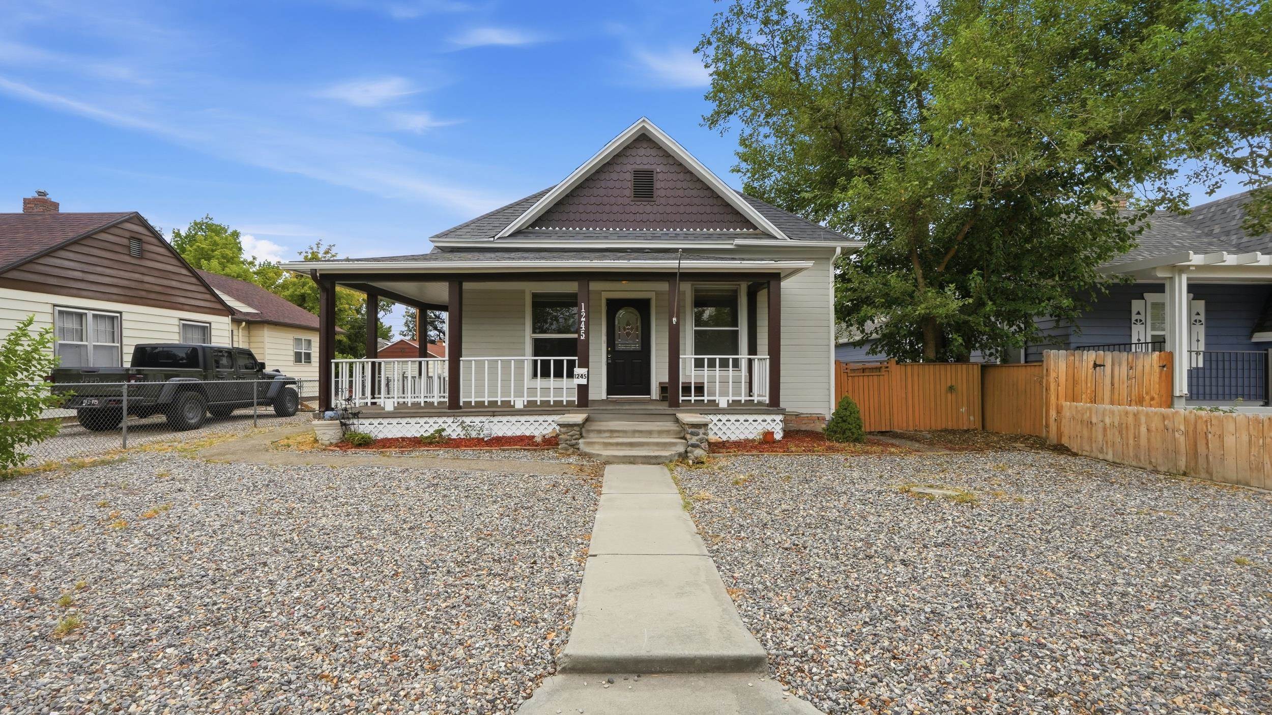 1245 Rood Avenue Property Photo 2