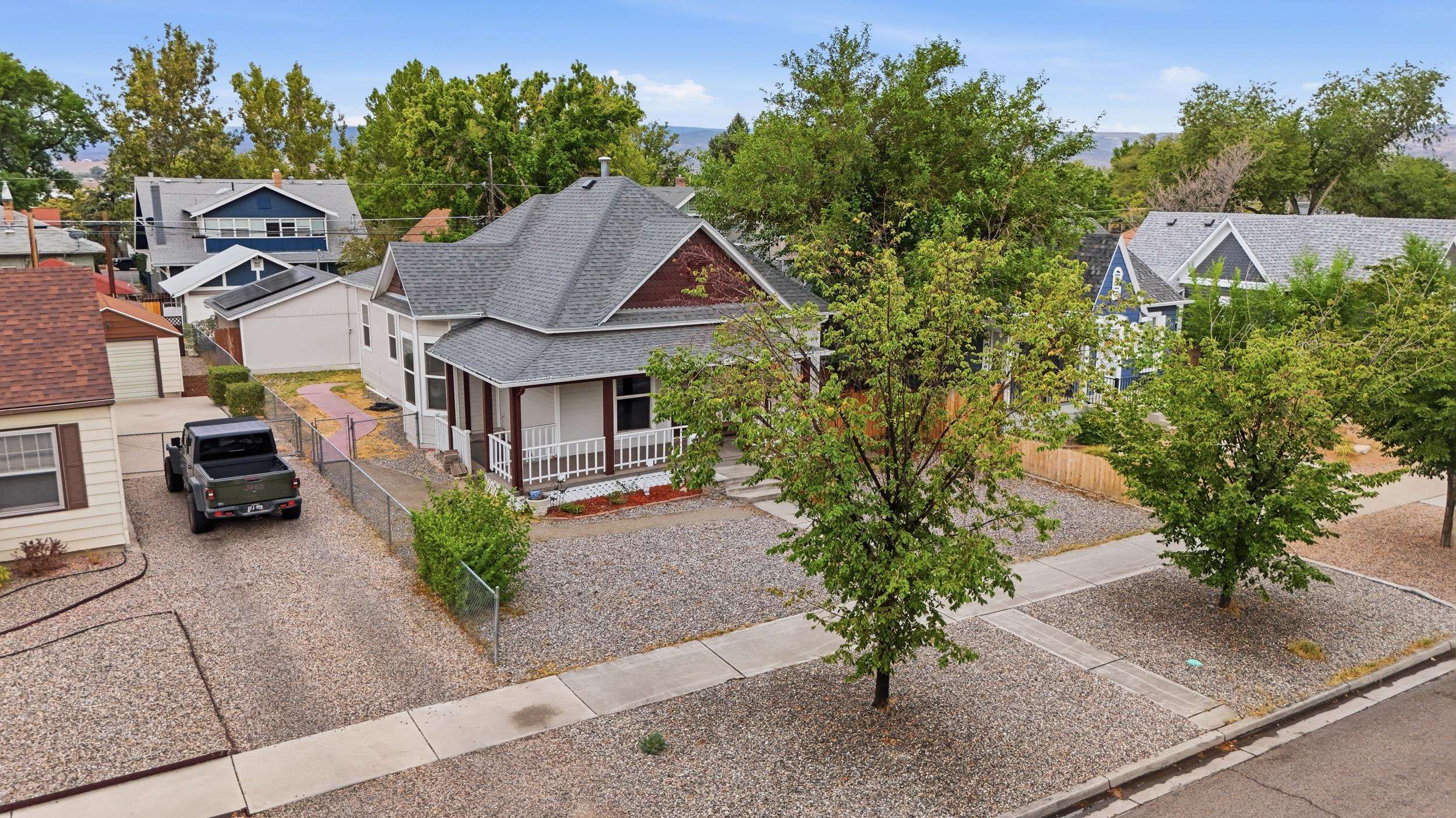 1245 Rood Avenue Property Photo 3