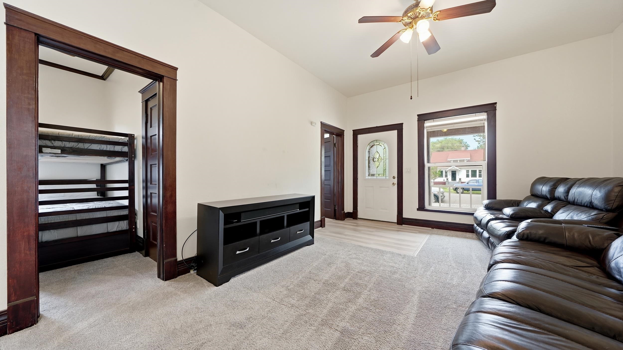 1245 Rood Avenue Property Photo 8