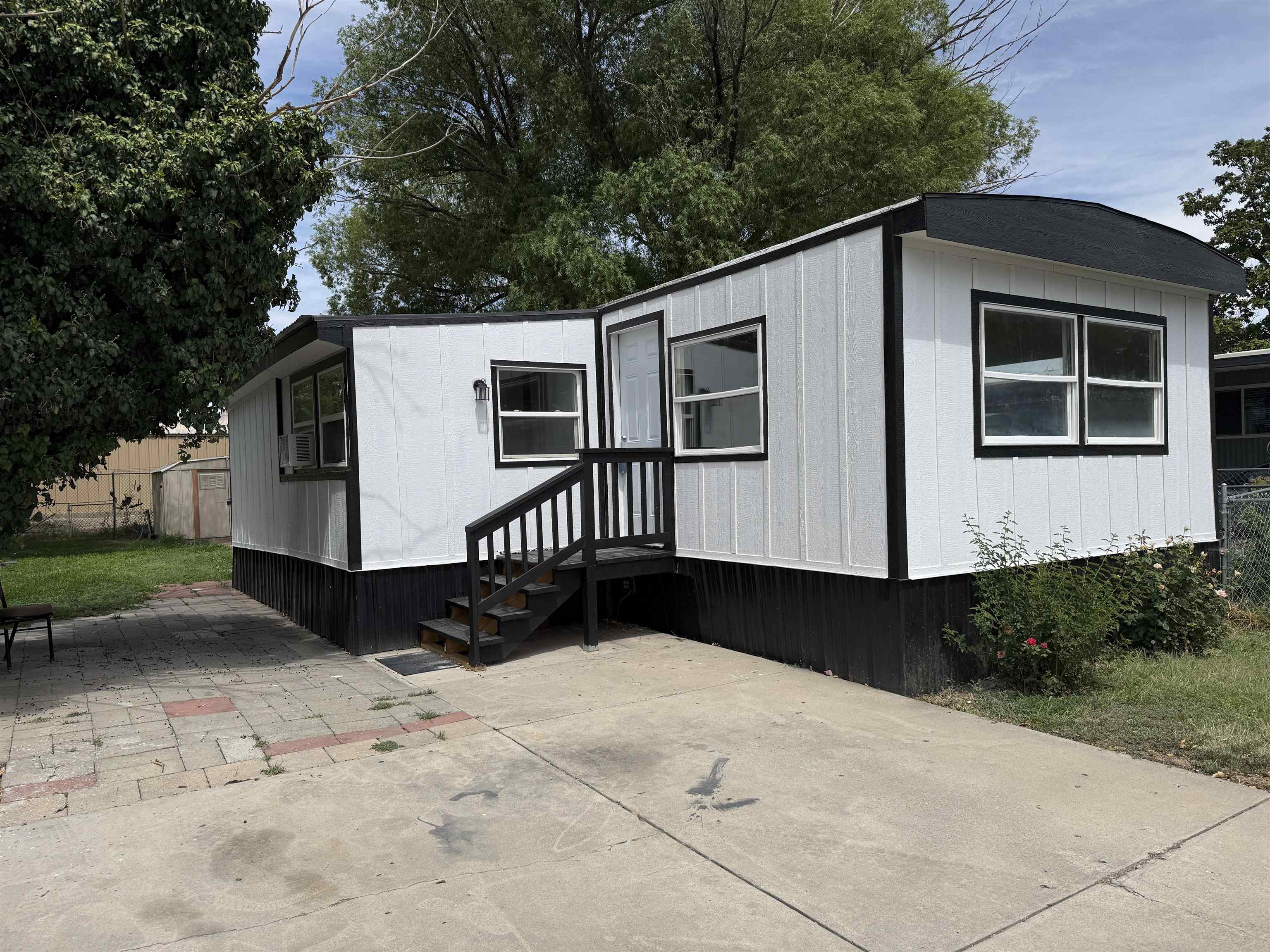 516 31 1/2 Road Property Photo 11