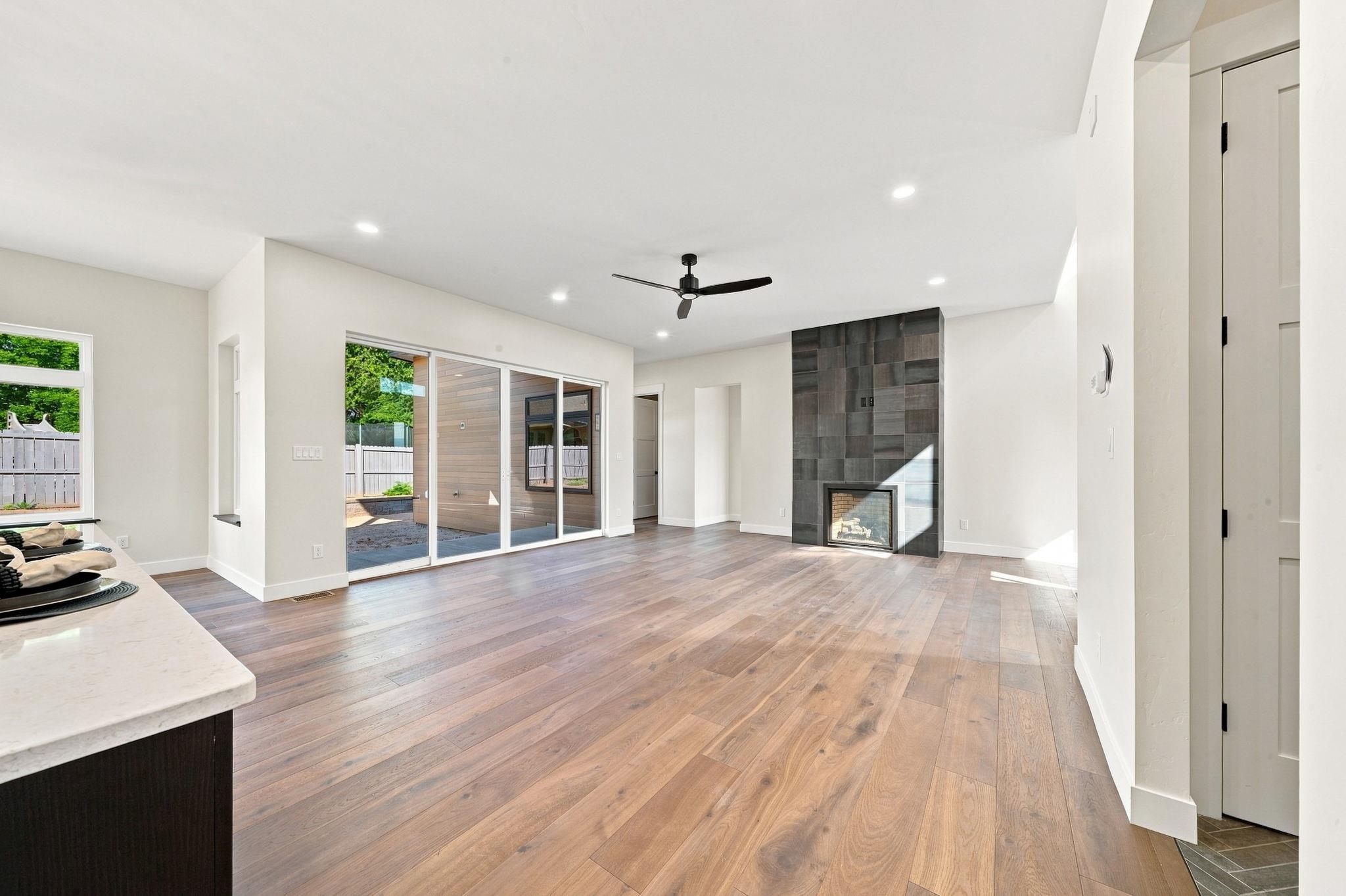 2043 Caleb Way Property Photo 16