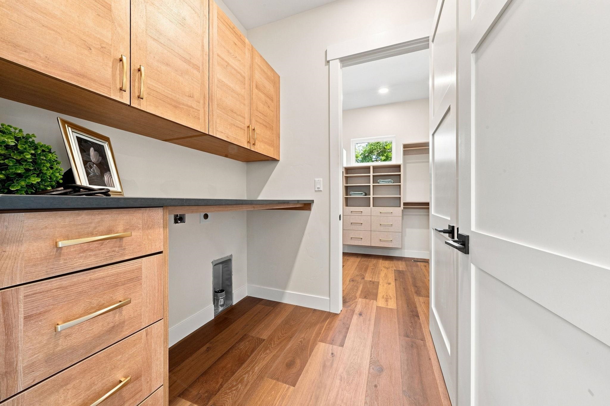 2043 Caleb Way Property Photo 25