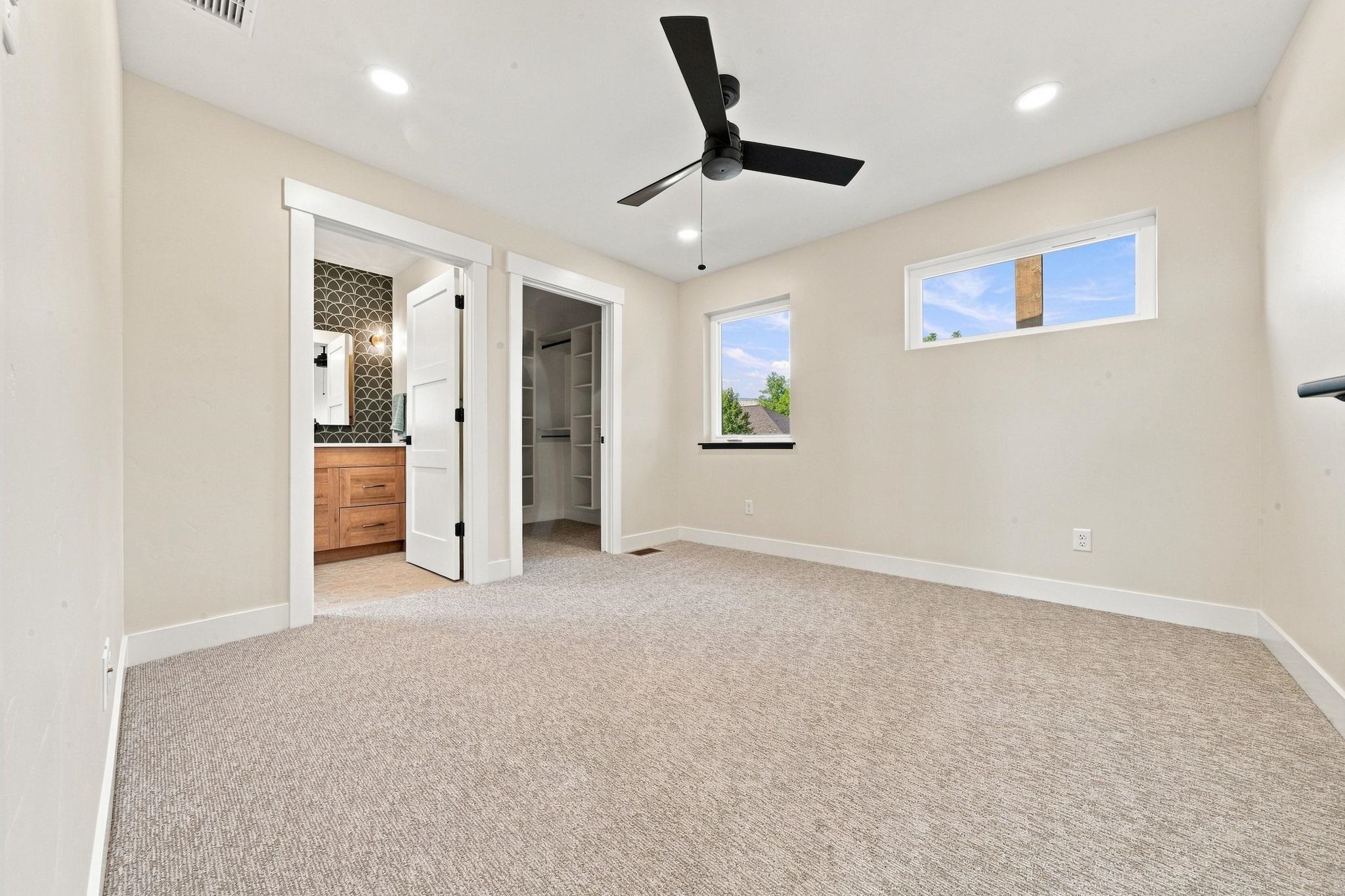 2043 Caleb Way Property Photo 33