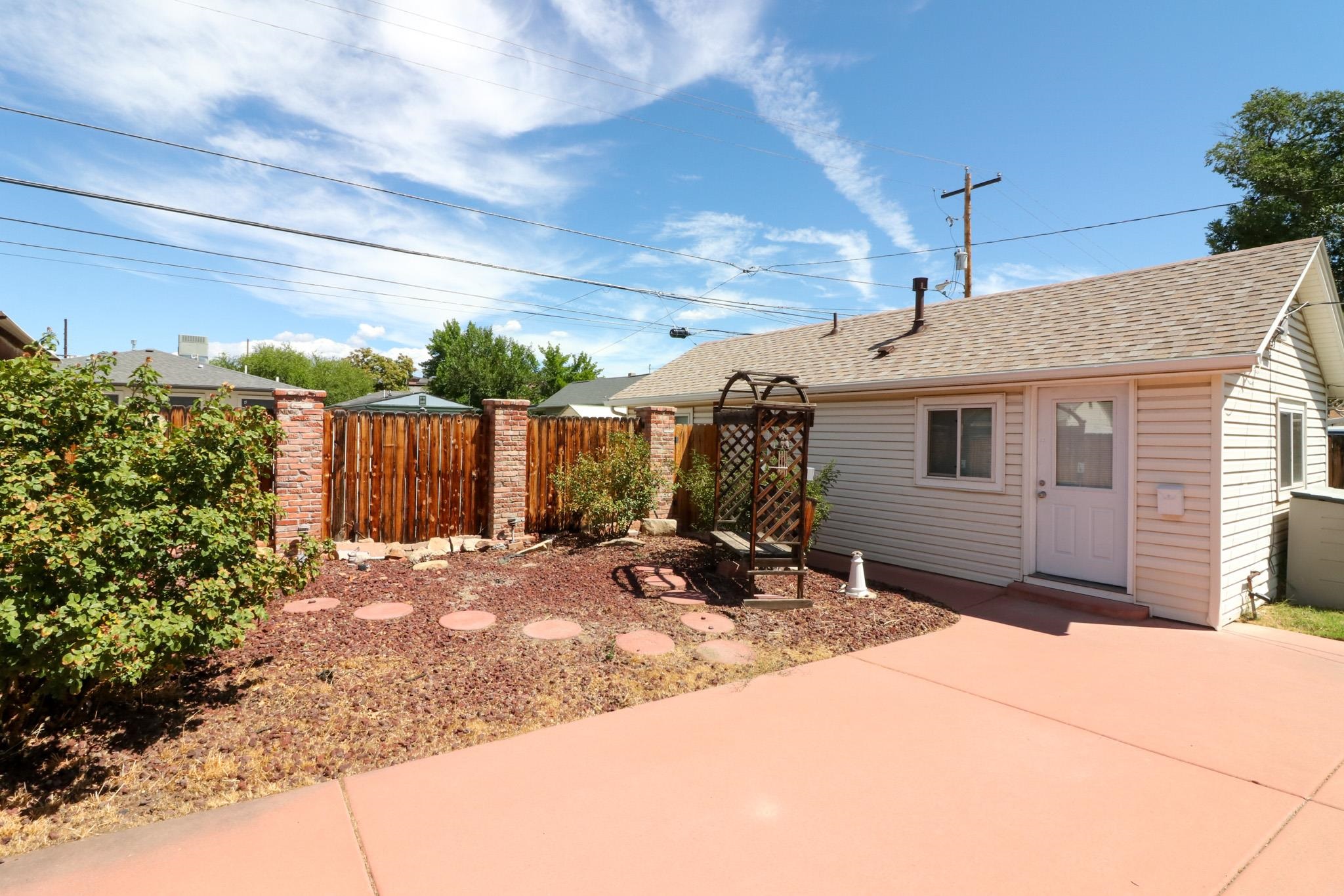 936 Teller Avenue Property Photo 24