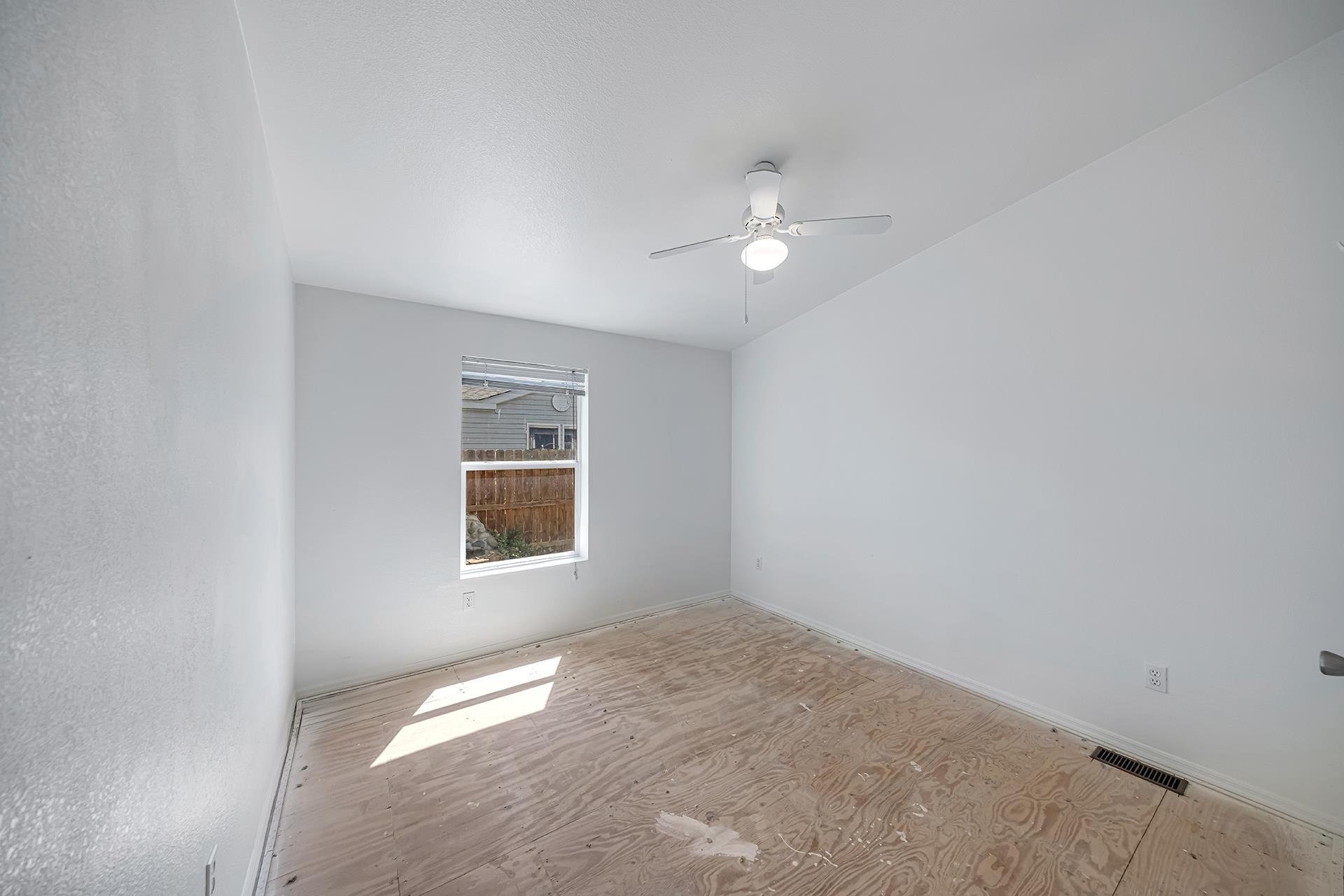 165 Honeysuckle Circle Property Photo 13