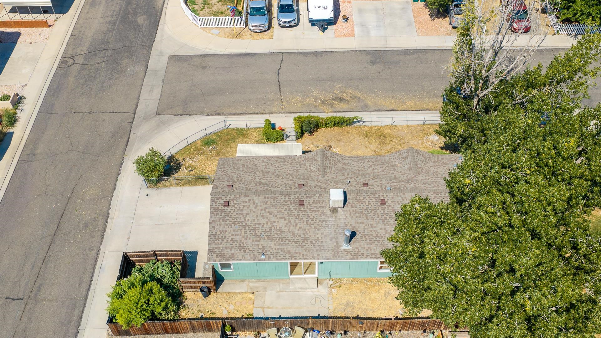 165 Honeysuckle Circle Property Photo 41
