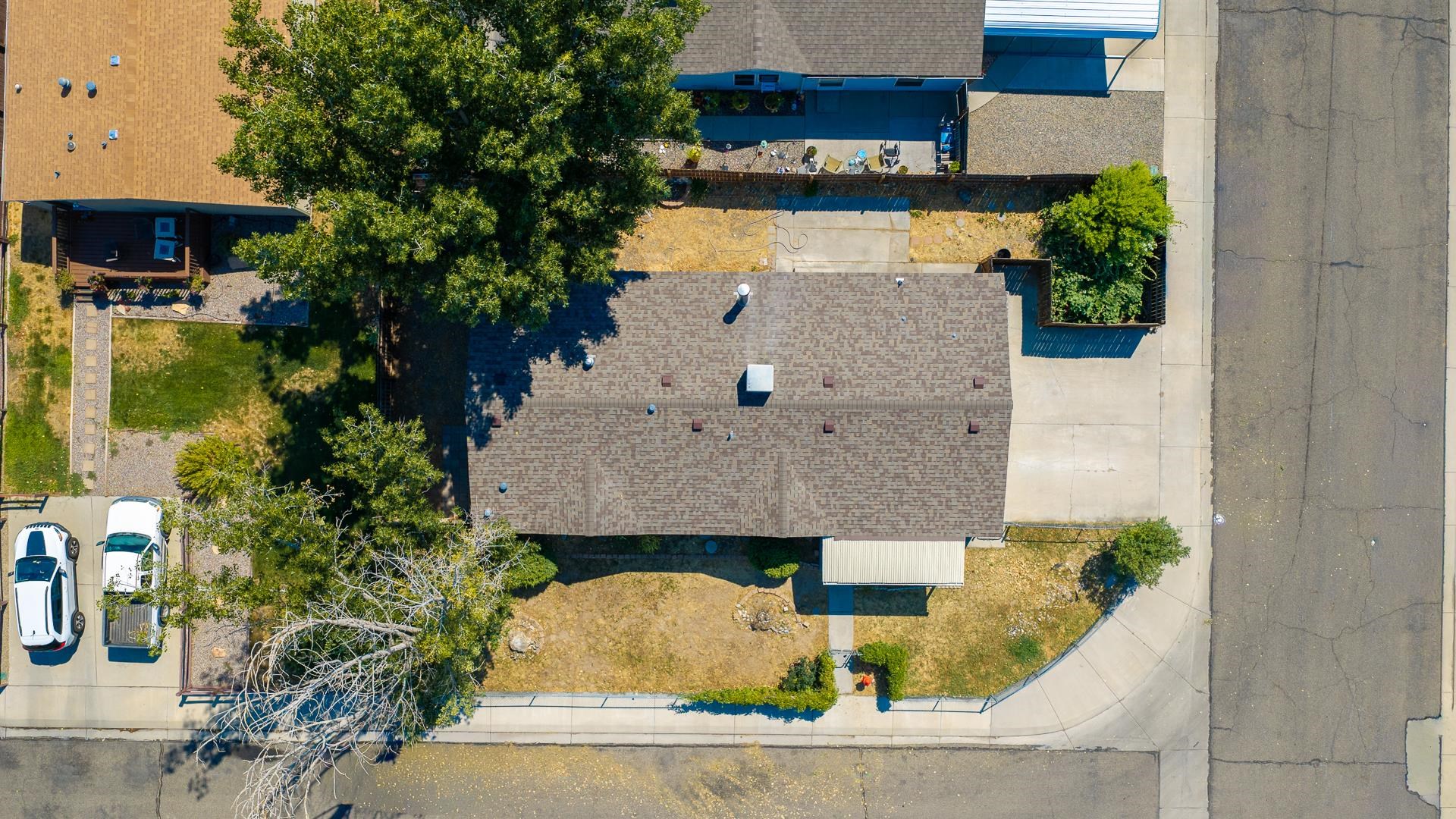 165 Honeysuckle Circle Property Photo 42