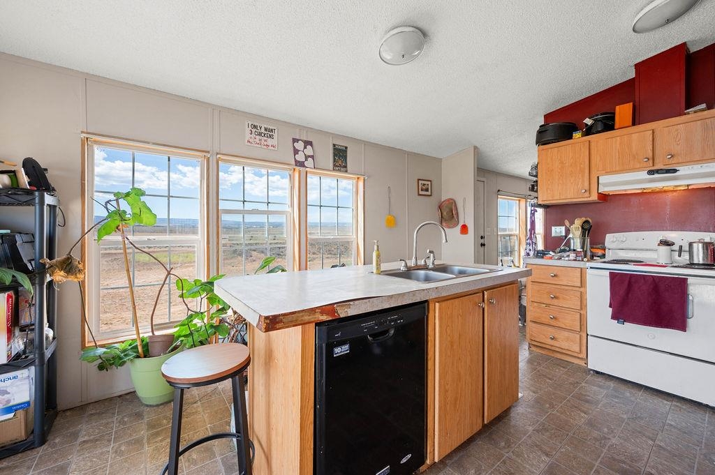 15470 B 1/4 Road Property Photo 13