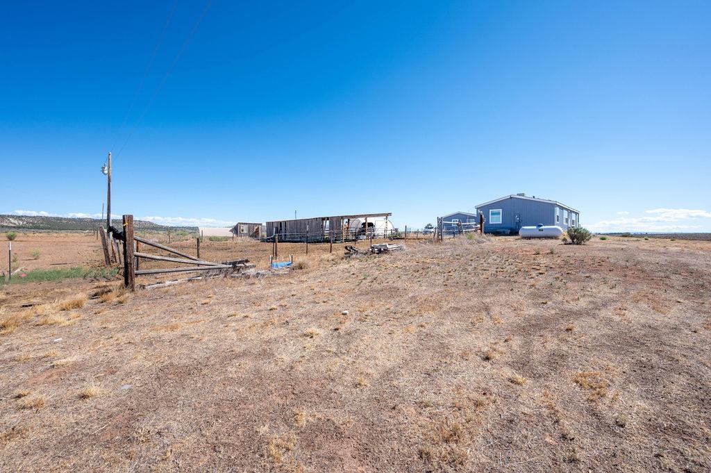 15470 B 1/4 Road Property Photo 18