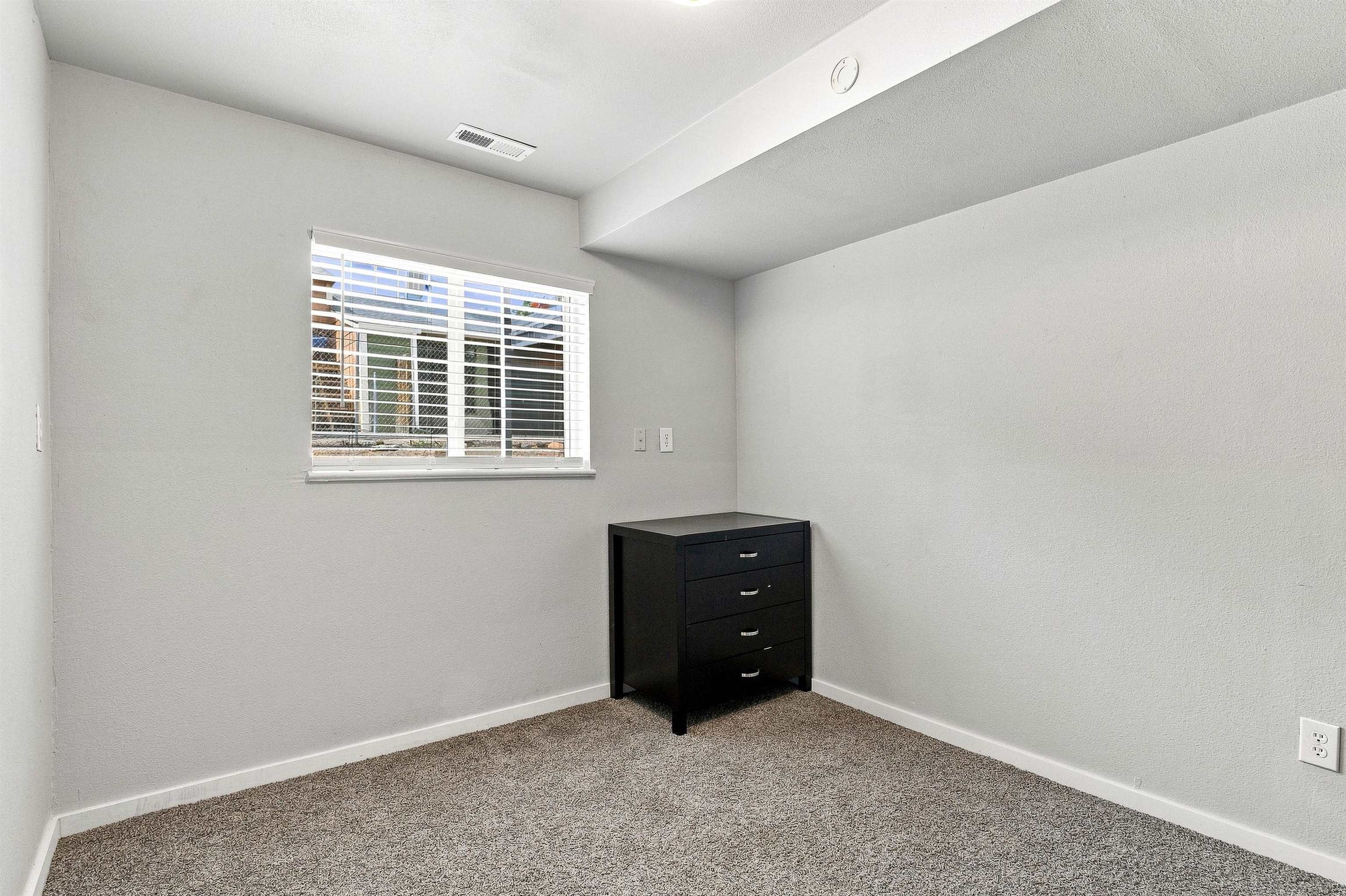 537 Garland Court Property Photo 30
