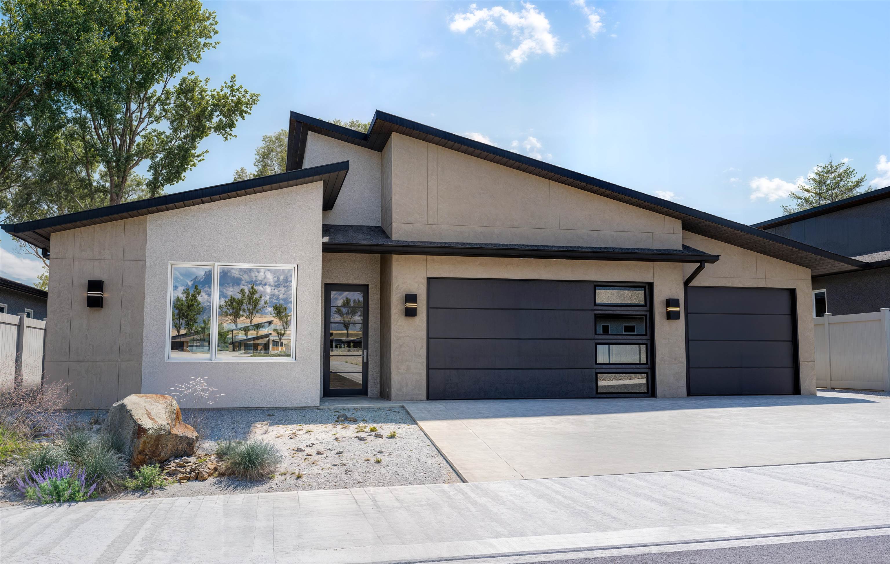 210 Shadow Mesa Street Property Photo 1